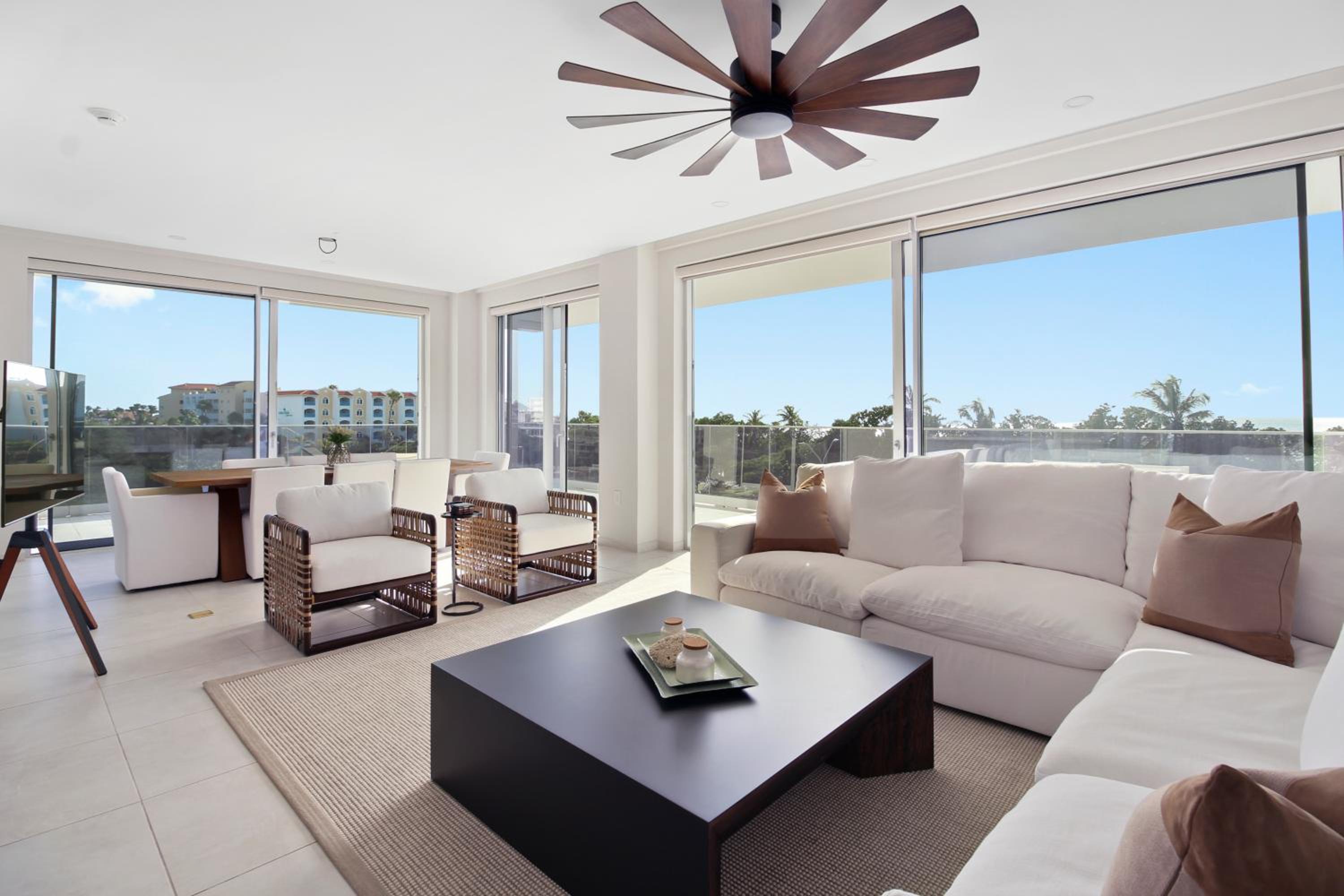 O Condominium Beachfront Residences, by Bocobay Aruba