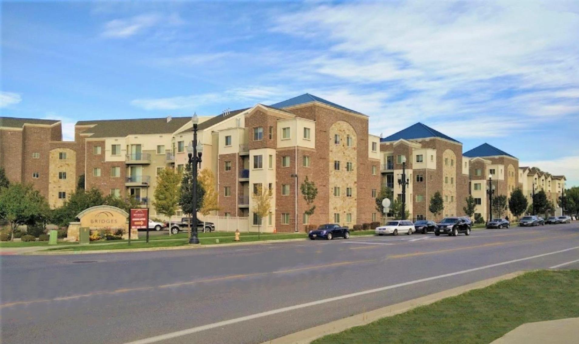 Downtown Condo Near the Convention Center