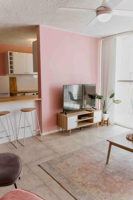 Paradise 31 - Pink oasis in the heart of the GC