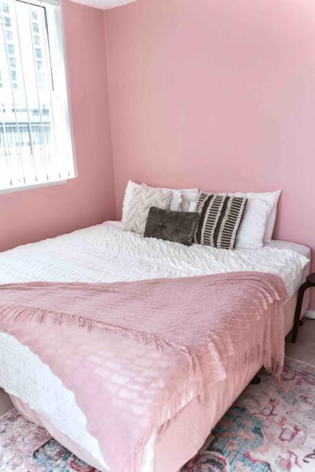 Paradise 31 - Pink oasis in the heart of the GC