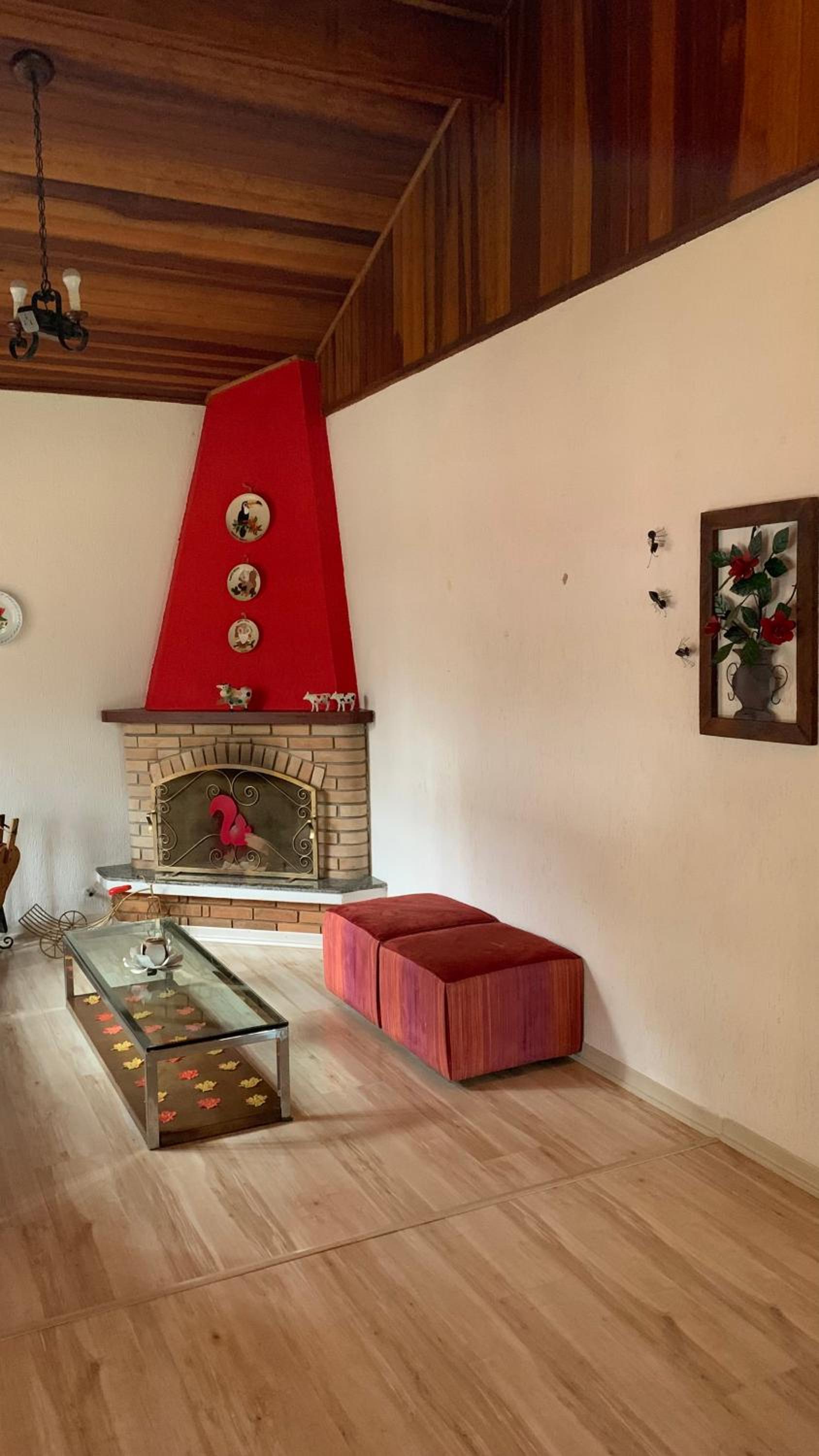 Refúgio de Montanha em Monte Verde para Famílias e Amigos com 4 Suítes