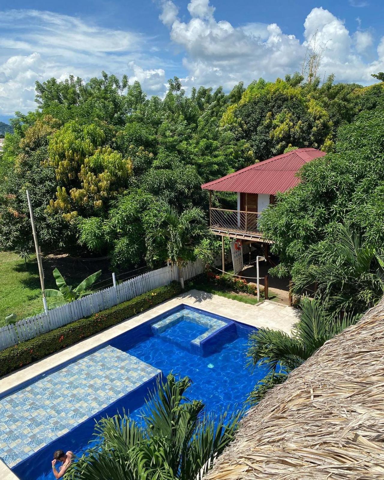 Baobao Hostel Palomino