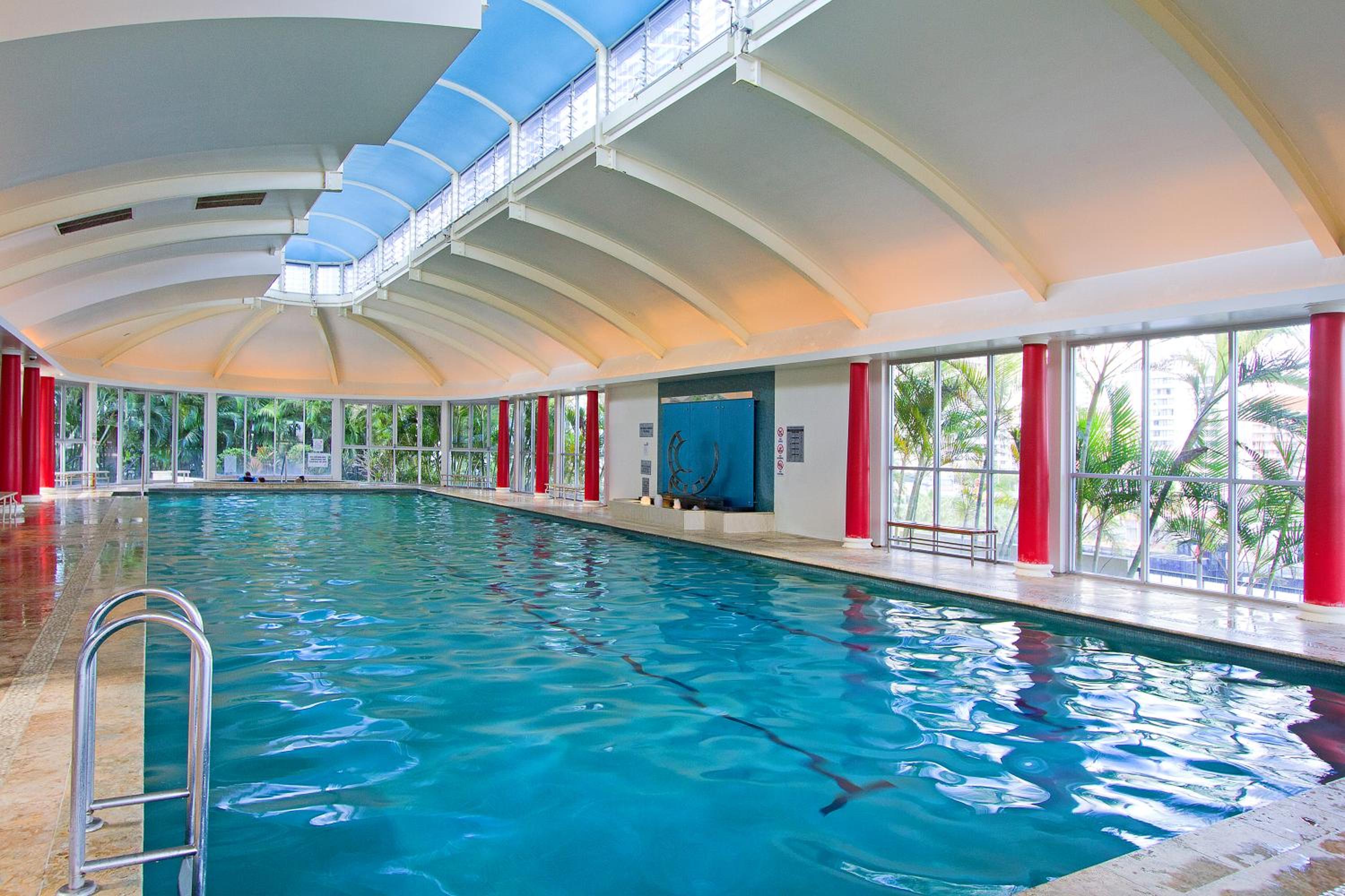 Chevron Renaissance 3 Bedroom Executive Sub Penthouse in Surfers Paradise - Q Stay