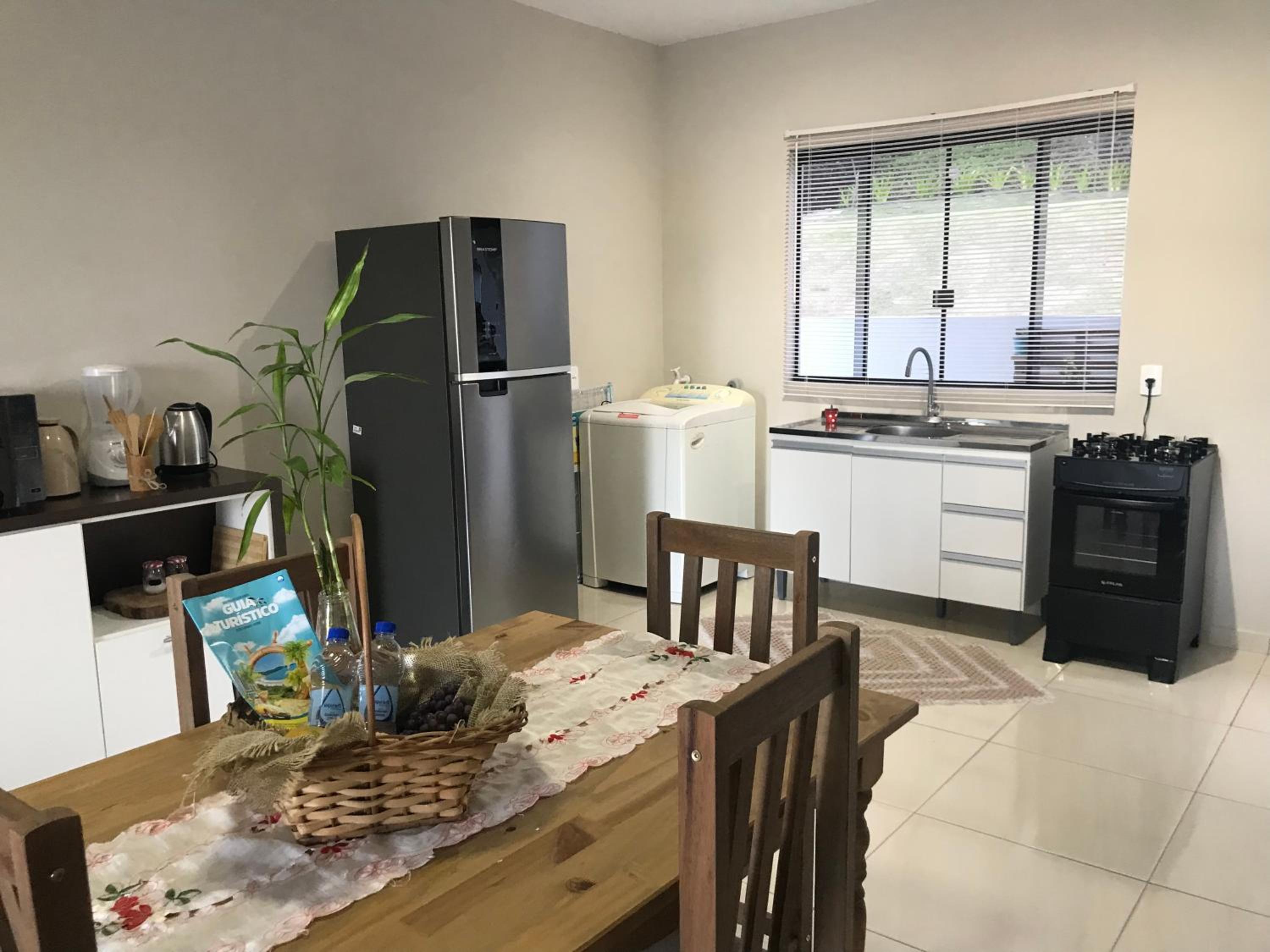 Loft para locação em Calheiros Governador Celso Ramos