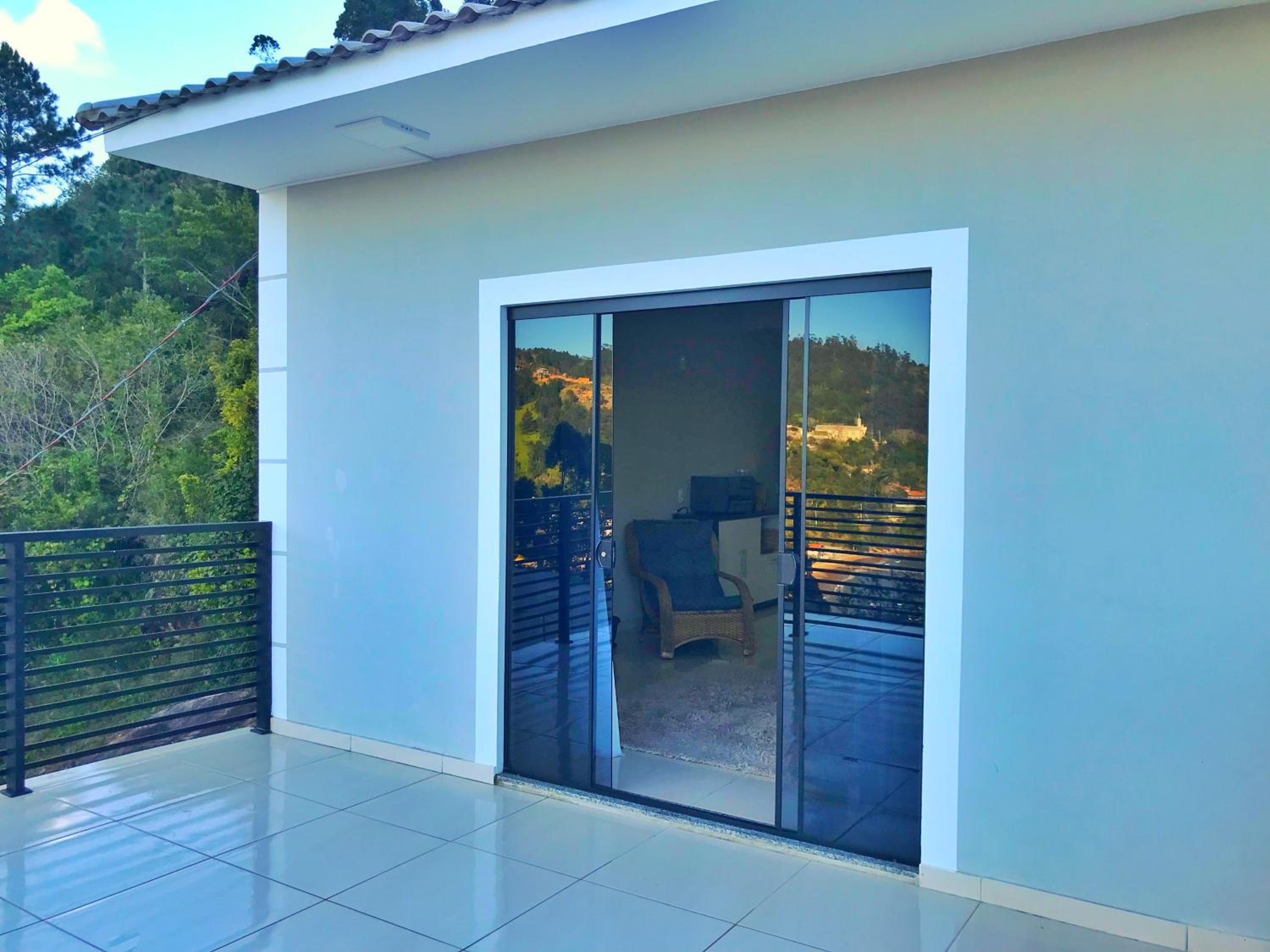 Loft para locação em Calheiros Governador Celso Ramos