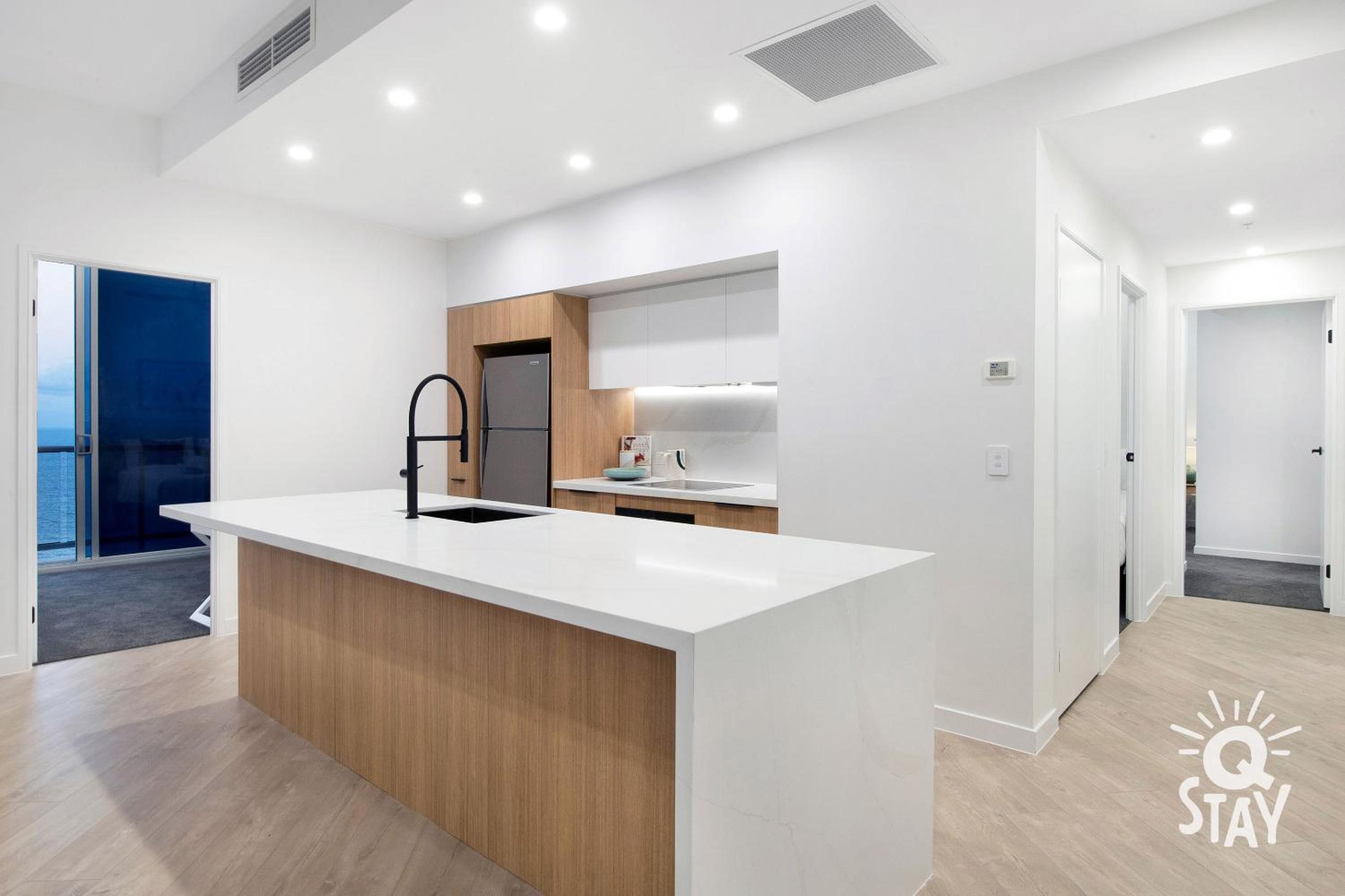 LIMITED 7 NIGHT DEAL in 3 Bedroom 2 Bathroom Ocean View at Chevron Renaissance - KIDS STAY FREE!!!