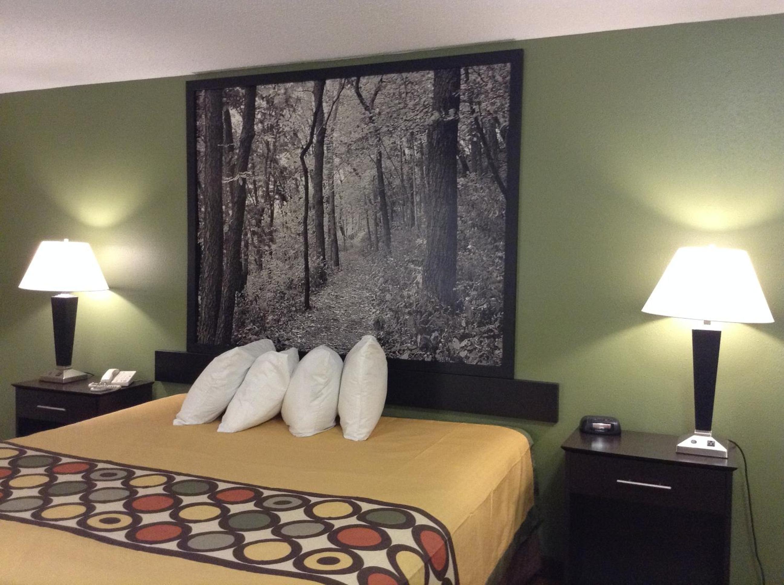 Western Inn & Suite Grinnell IA