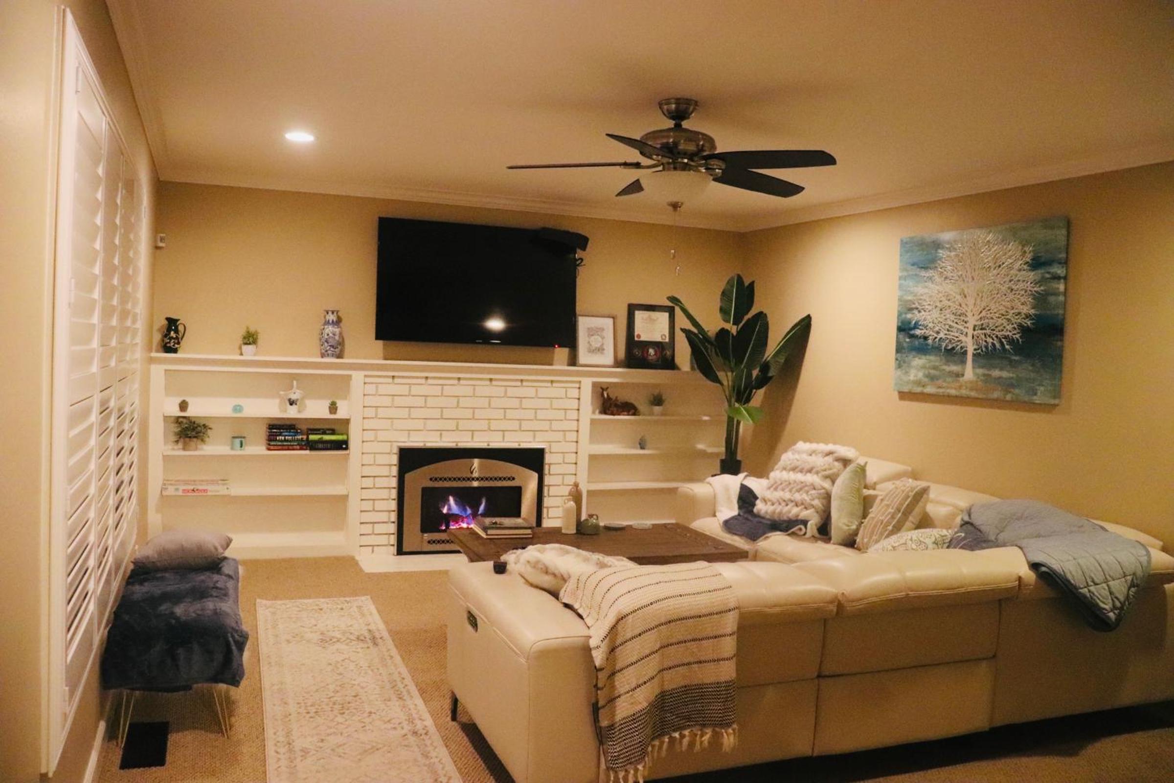 Casa Esperanza. Peaceful Get Away W/Hot tub. view 4