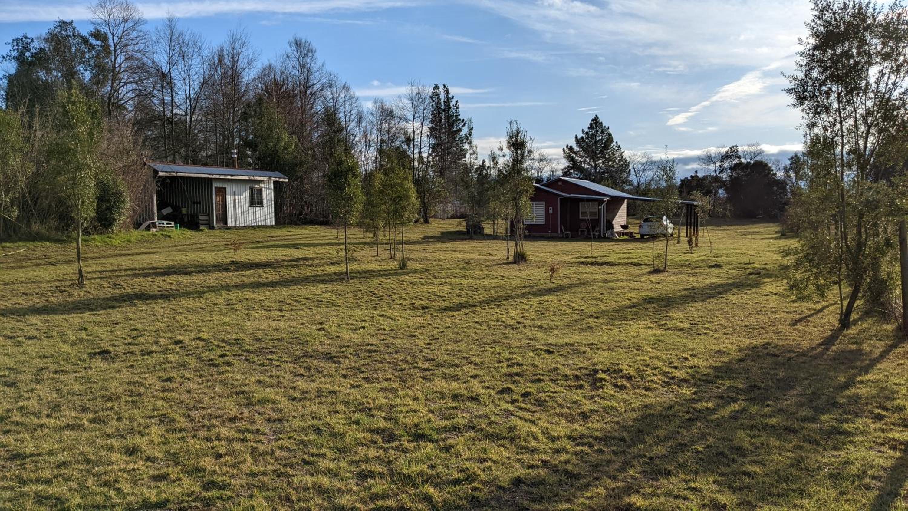 Cabaña Campestre con WIFI, desconexión total a 7 min de Villarrica