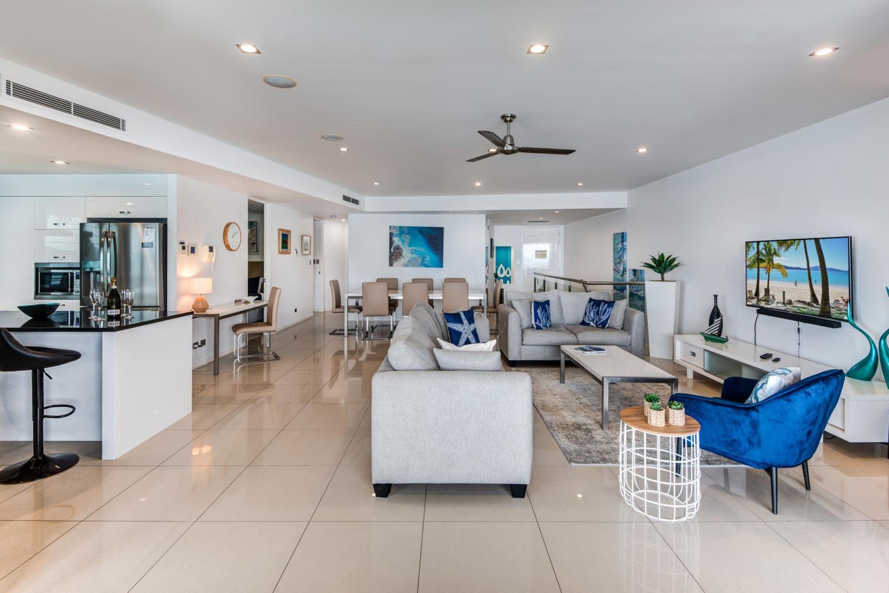 Edge Apartments on Hamilton Island by HIHA