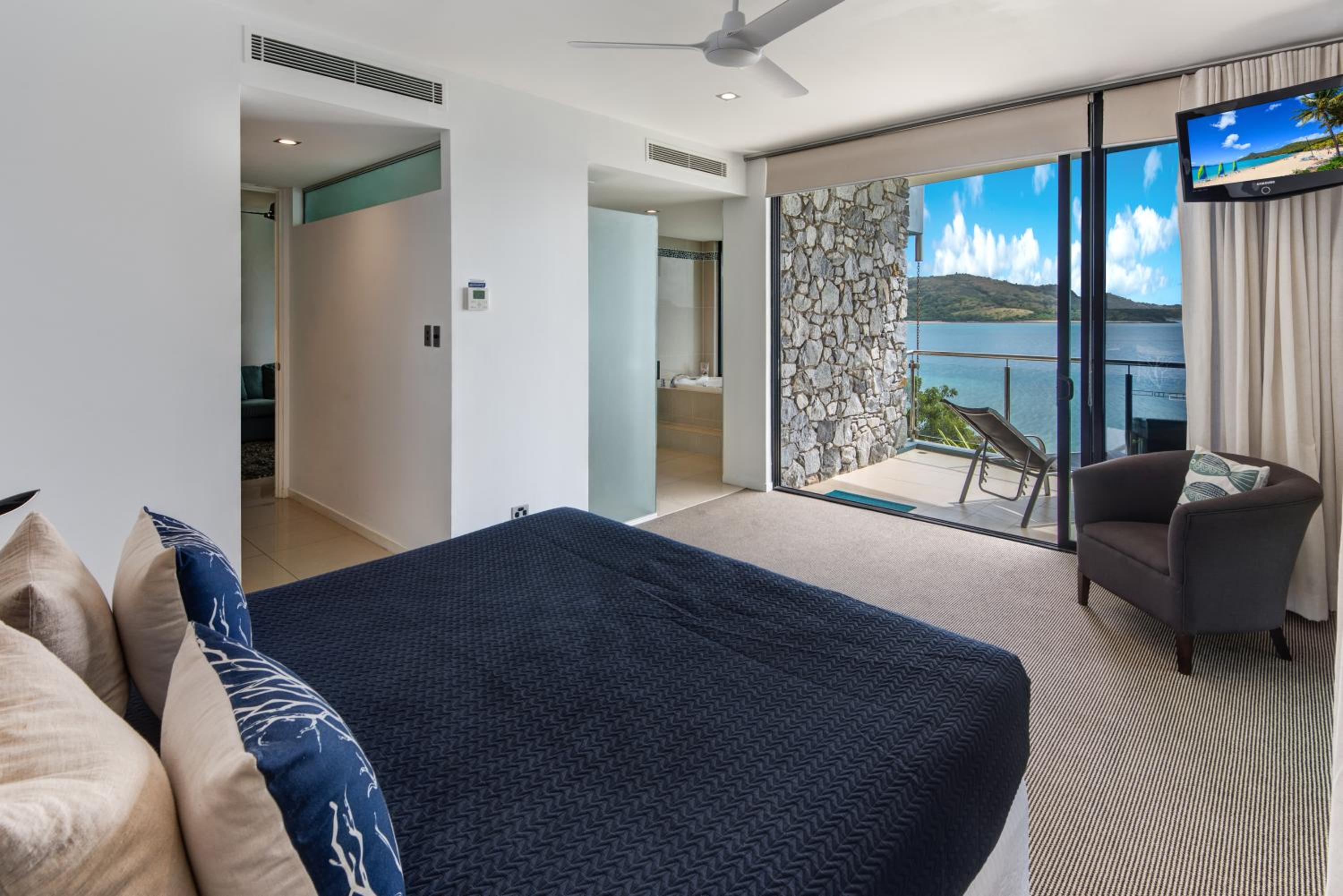 Edge Apartments on Hamilton Island by HIHA