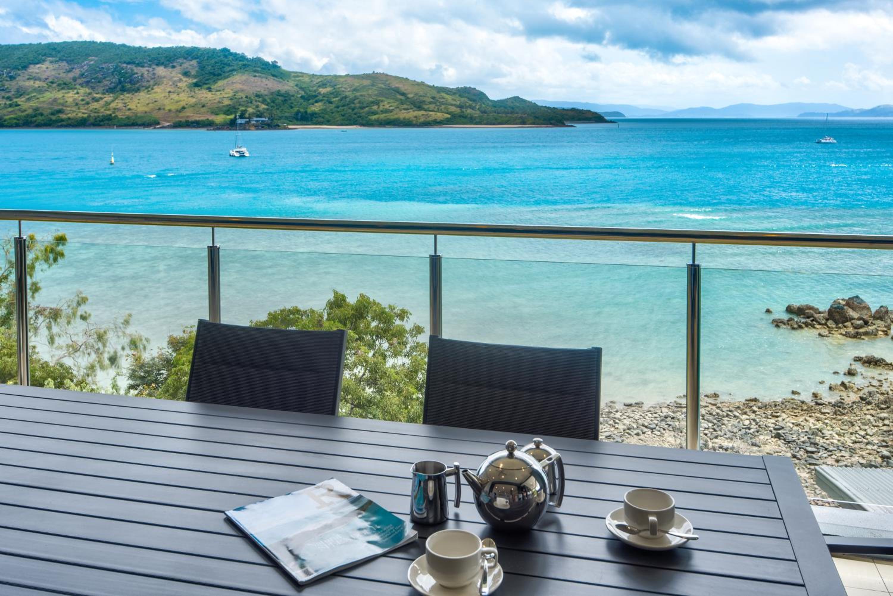 Edge Apartments on Hamilton Island by HIHA