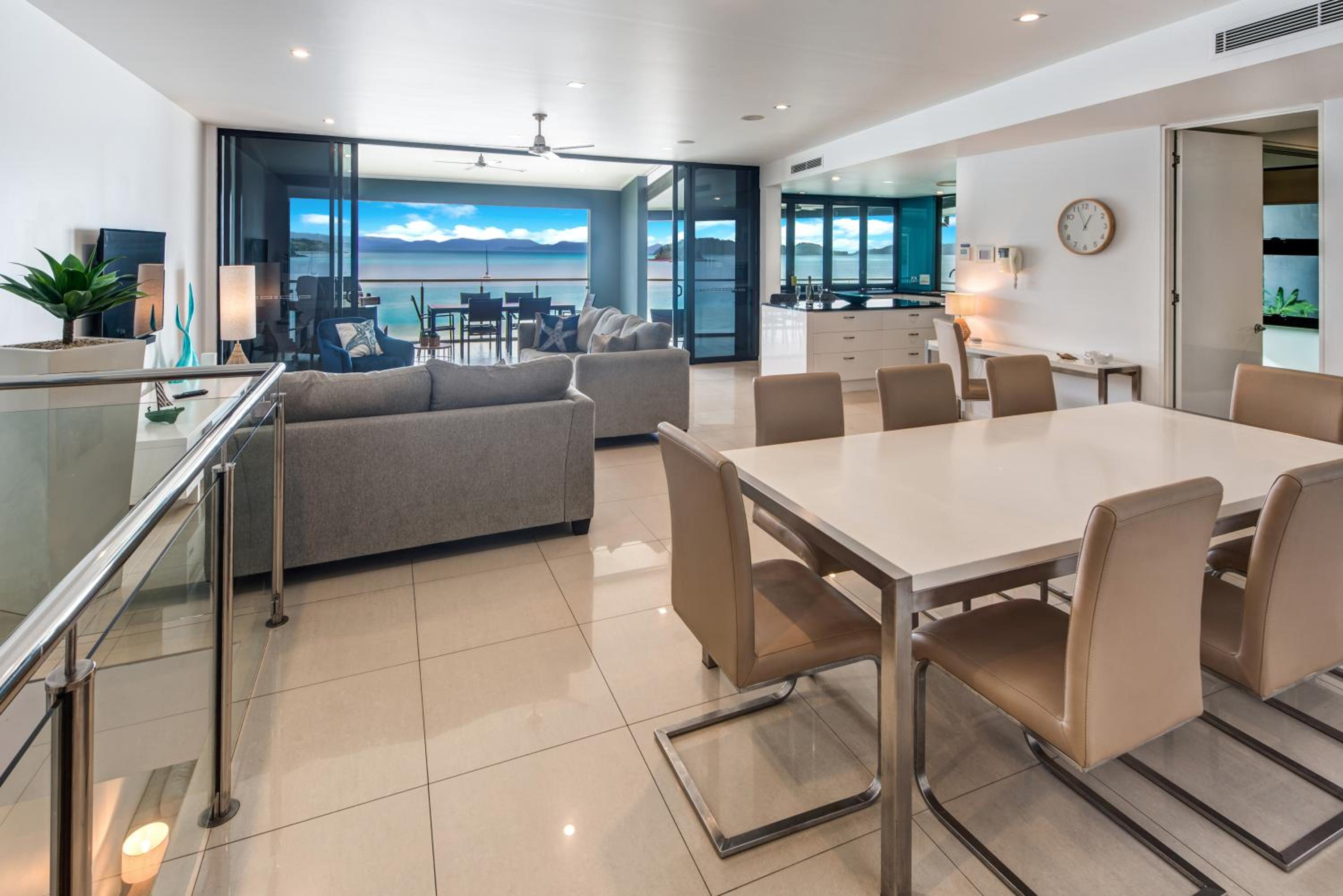 Edge Apartments on Hamilton Island by HIHA
