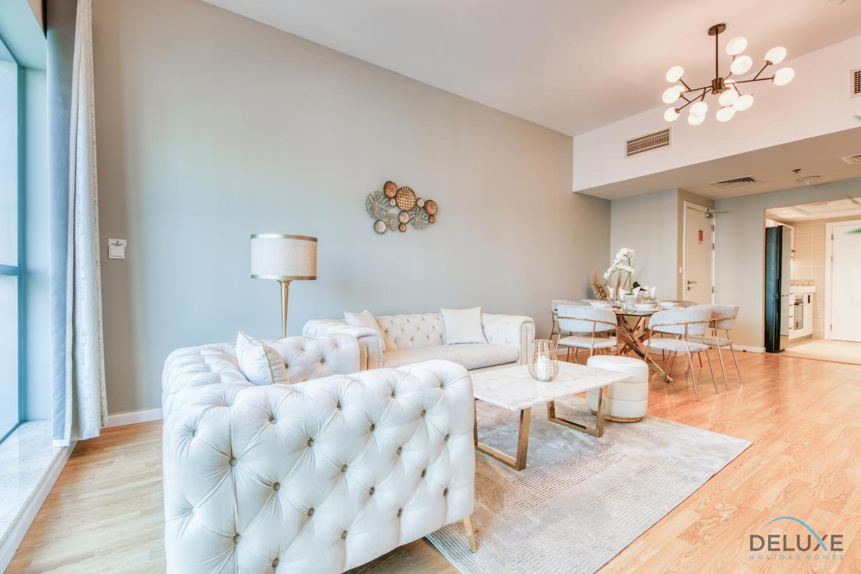 Elegant 2BR at The Point Dubai Marina by Deluxe Holiday Homes