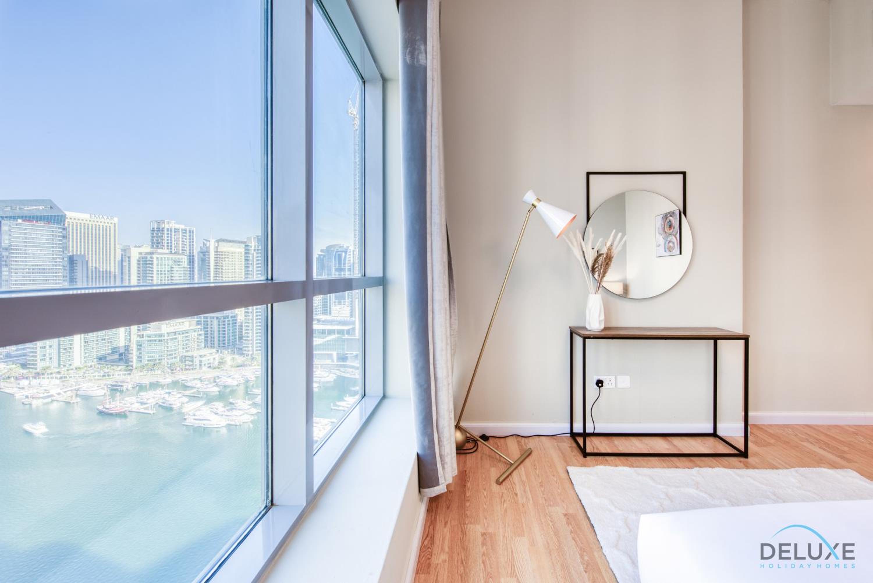Elegant 2BR at The Point Dubai Marina by Deluxe Holiday Homes