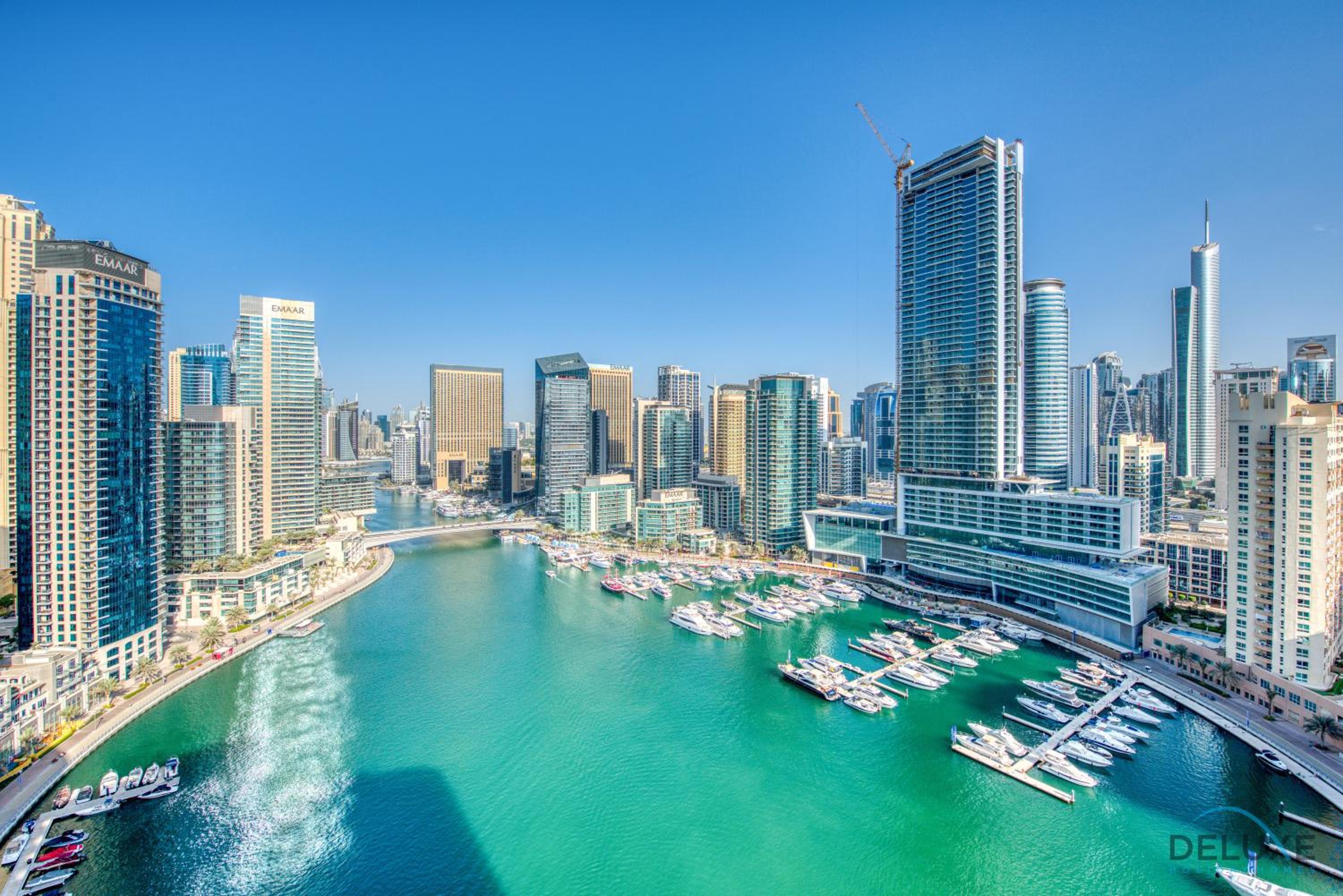 Elegant 2BR at The Point Dubai Marina by Deluxe Holiday Homes