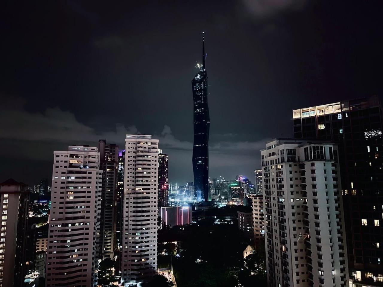 6PAX SUITES KL CITY Pavilion at Bukit Bintang NETFLIX & WIFI