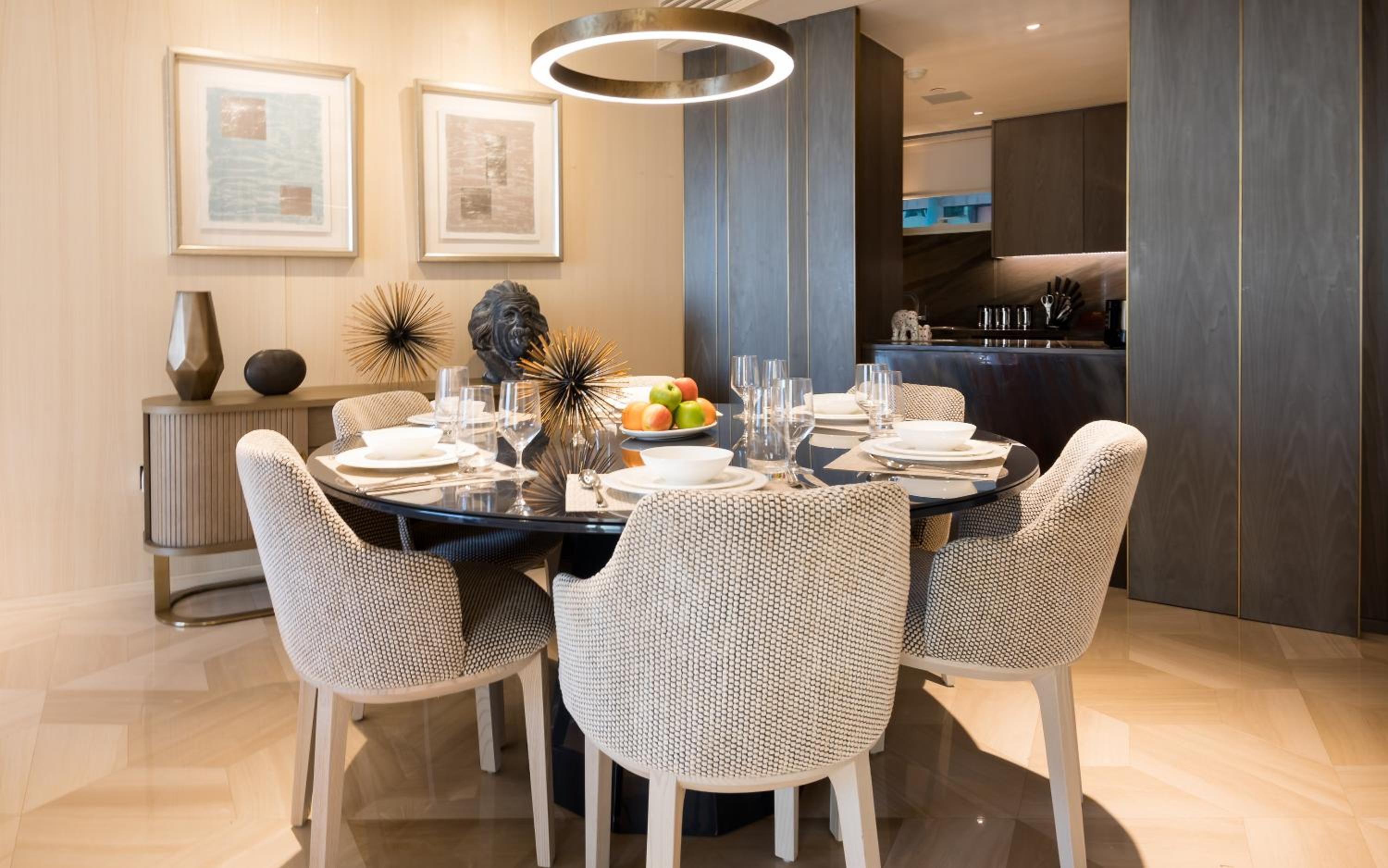 Maison Privee - Luxury Sea View Apt in FIVE Resort on The Palm
