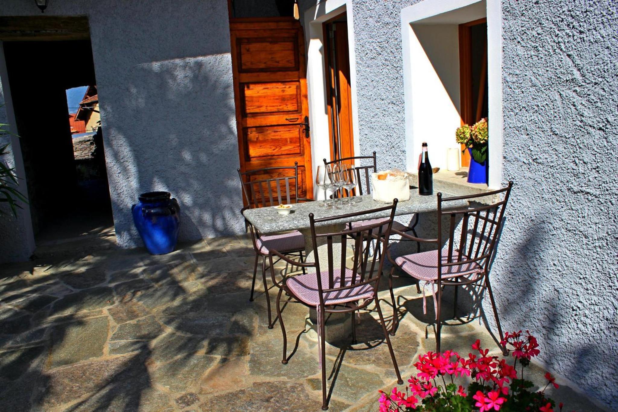 Photo 23