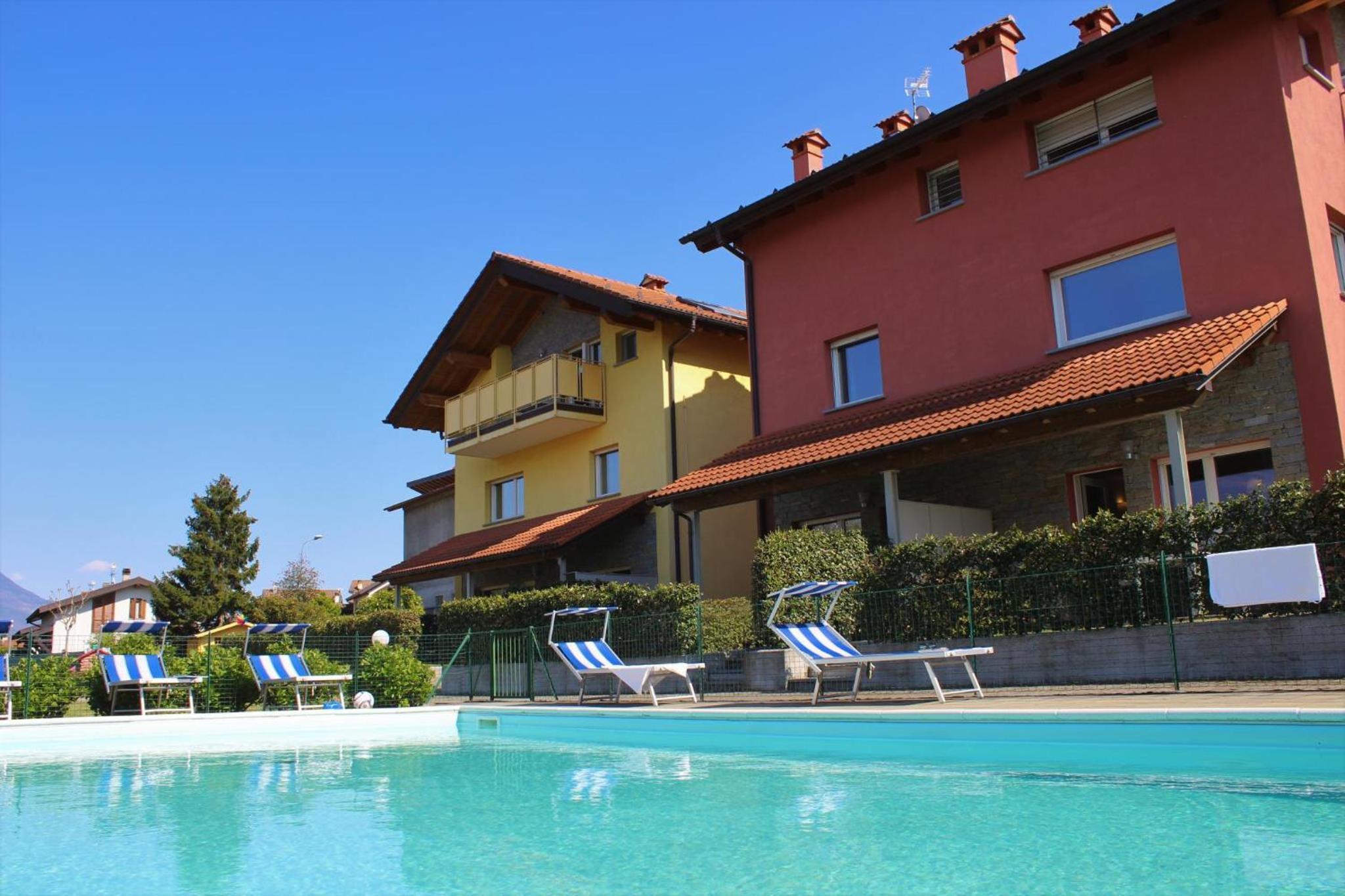 Rose Rossa Larissa Garten Ferienwohnung EG photo 2