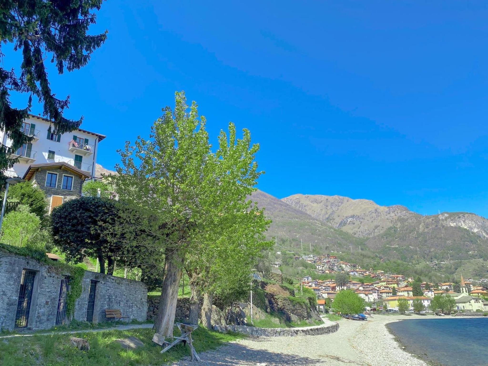 Riva di Pianello Balkon-Ferienwohnung am See (EG) view 3