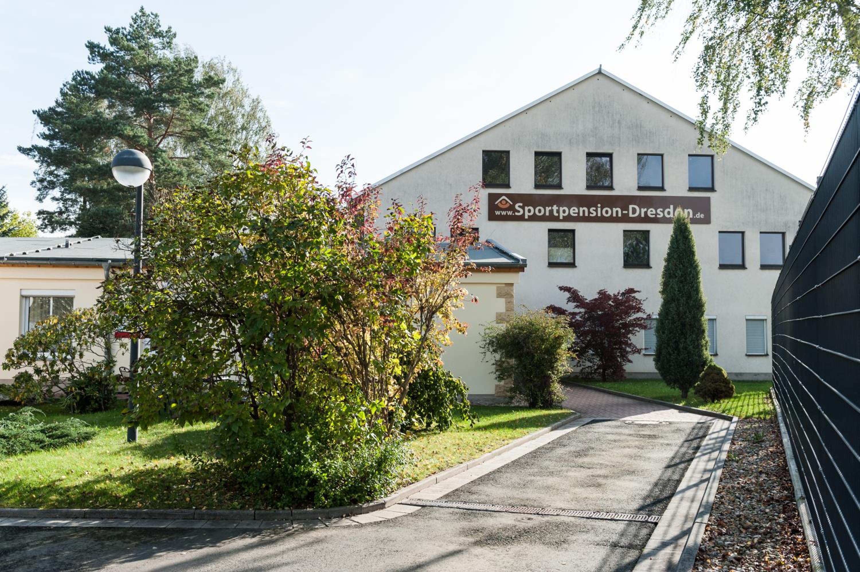 Dresden Vacations - Sportpension Dresden - Property Image 1