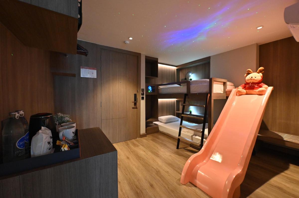 Moose Hotel Nimman 89
