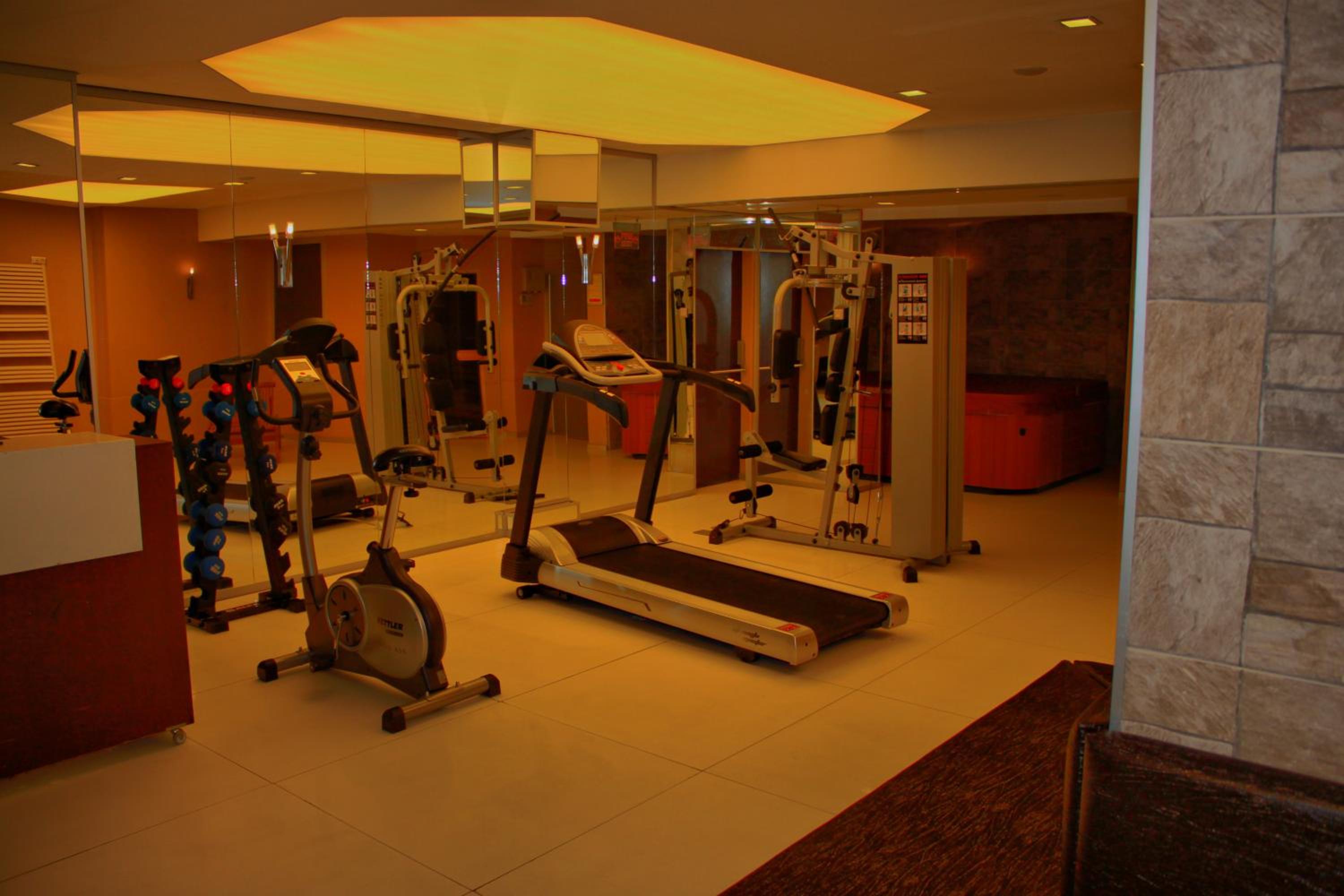 Ramada by Wyndham Ankara - Image 5