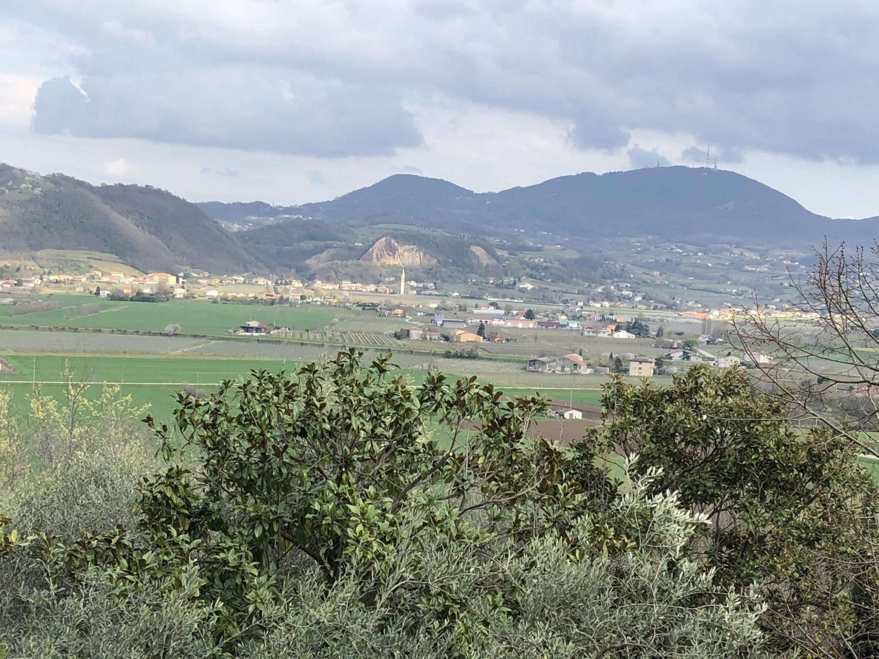 Villino San Silvestro view 2