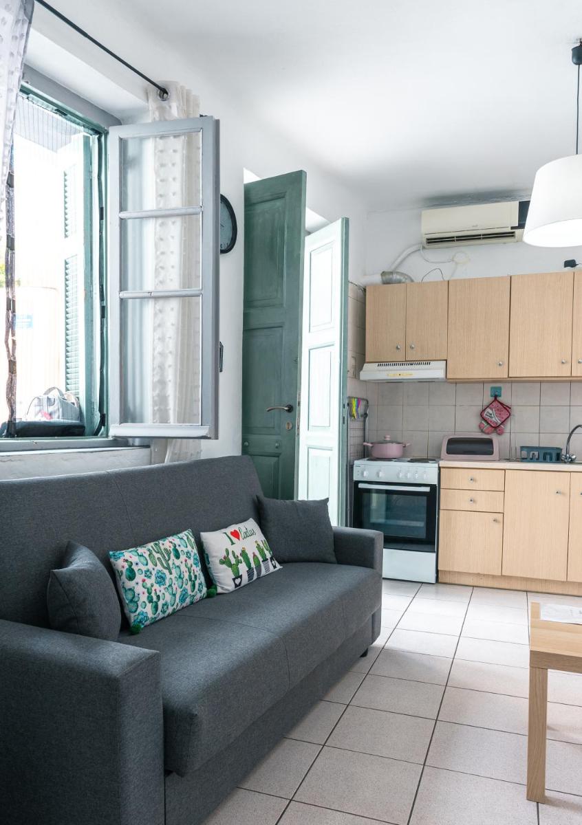Sofia's Central Apartment by Estia view 4