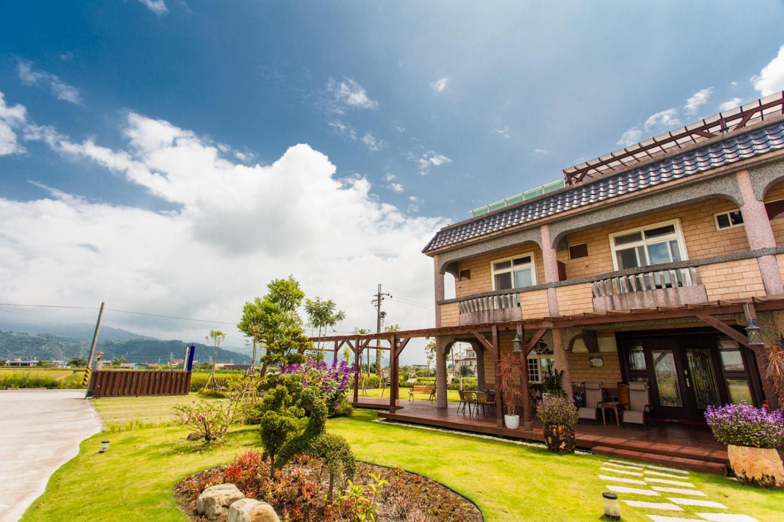 Zhuyuan Ju B&B