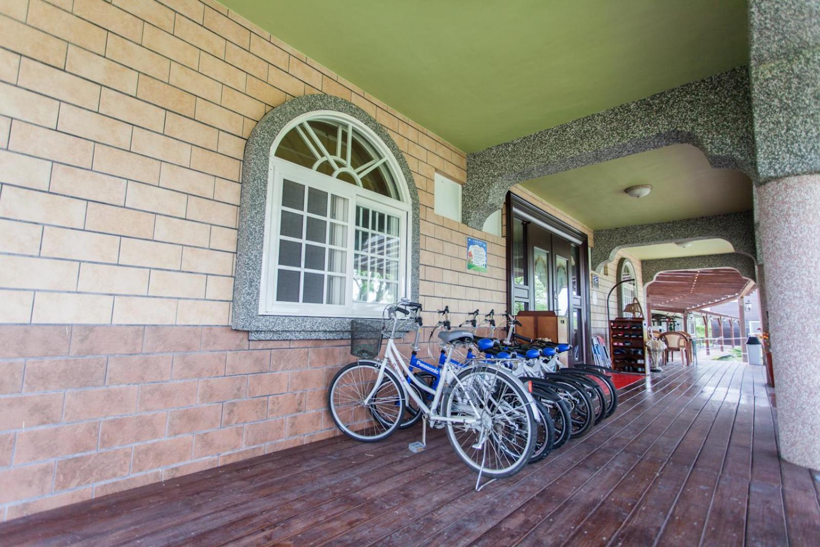 Zhuyuan Ju B&B
