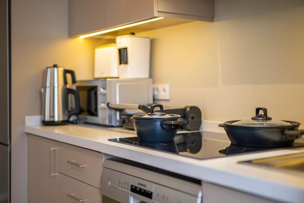 Historic 2 Bedroom Galata Apt-Heart of Istanbul ( Kuledibi 3 )