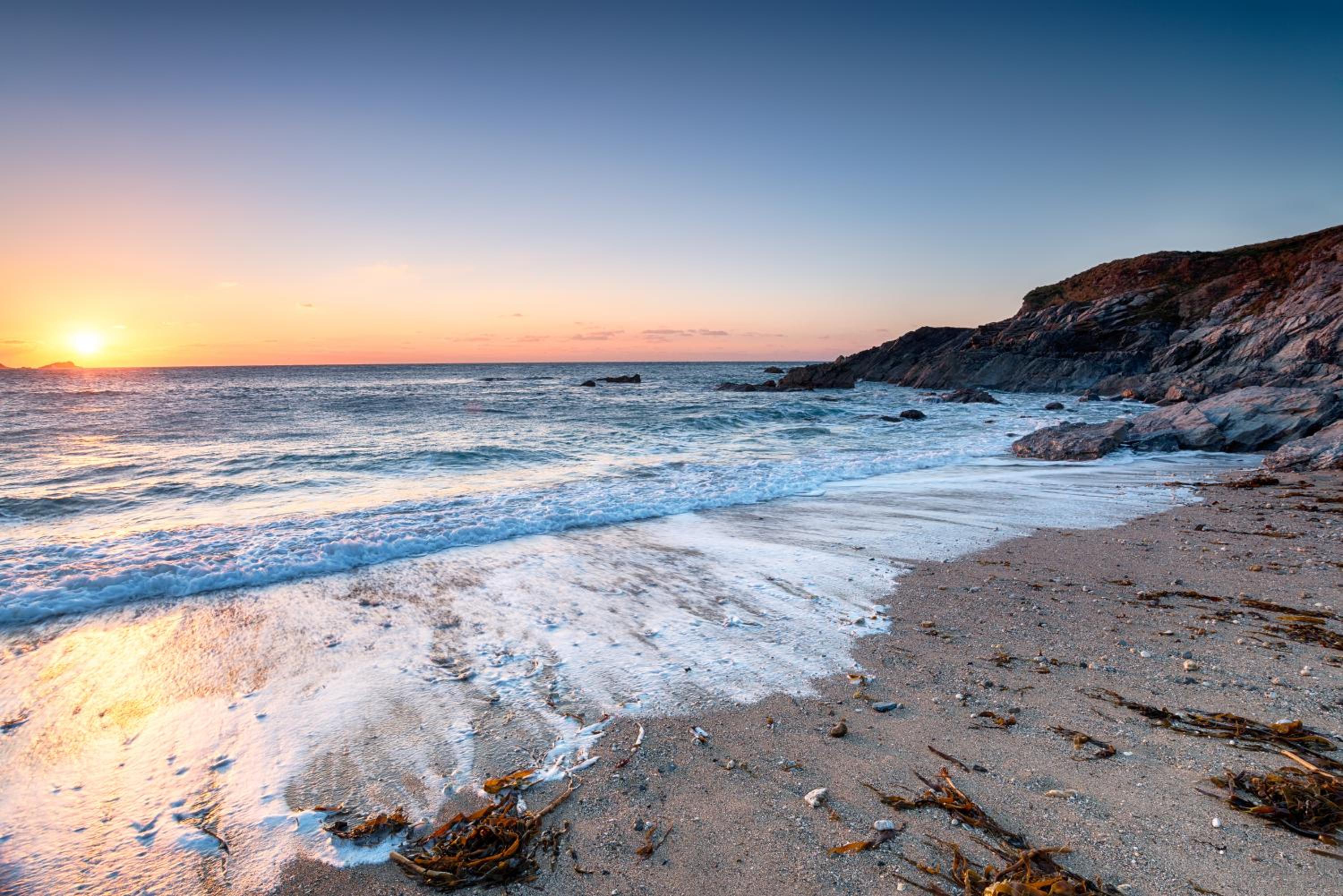 Fistral Beach Garden Apartment 3