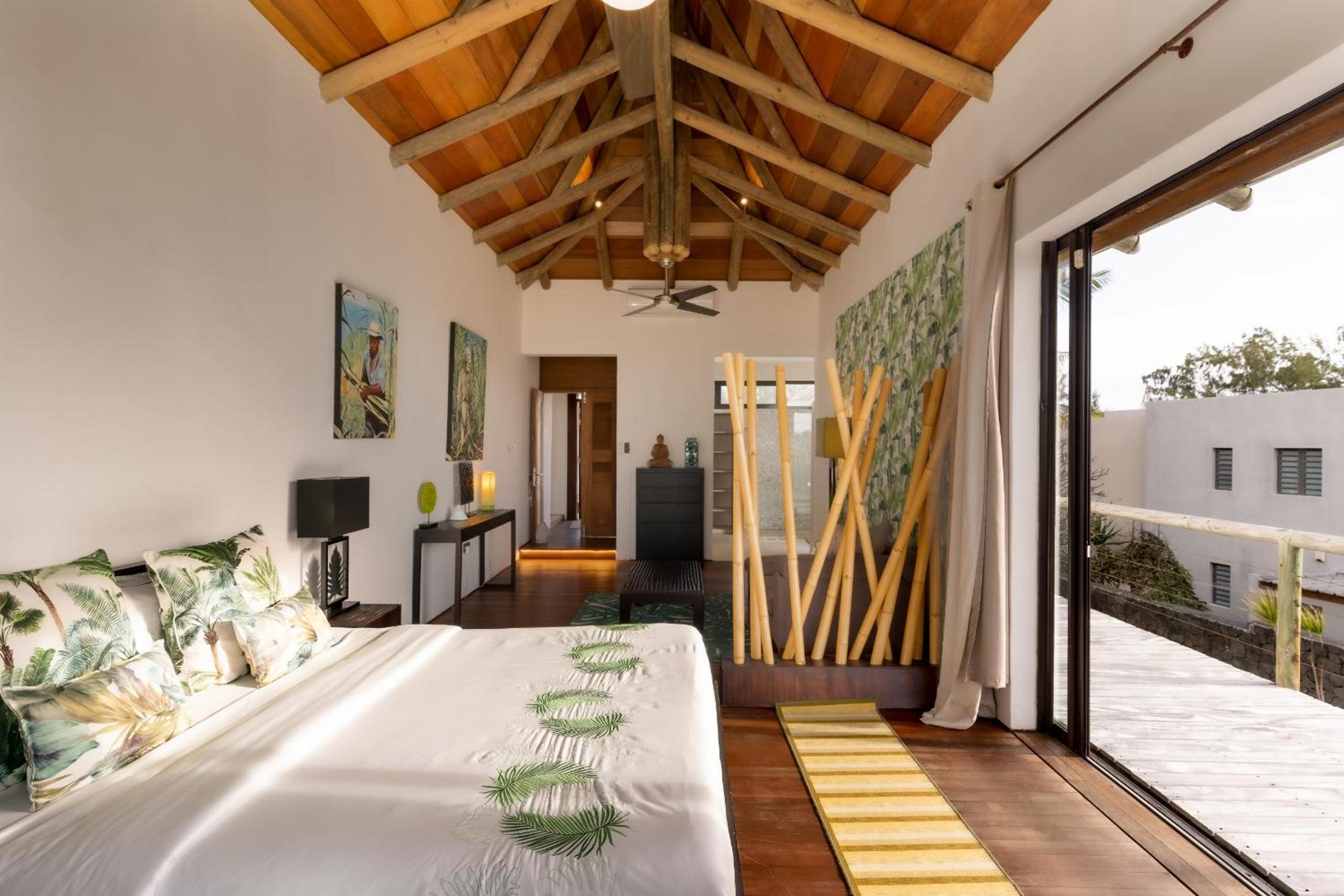 Koki Bonheur by muse villas view 4
