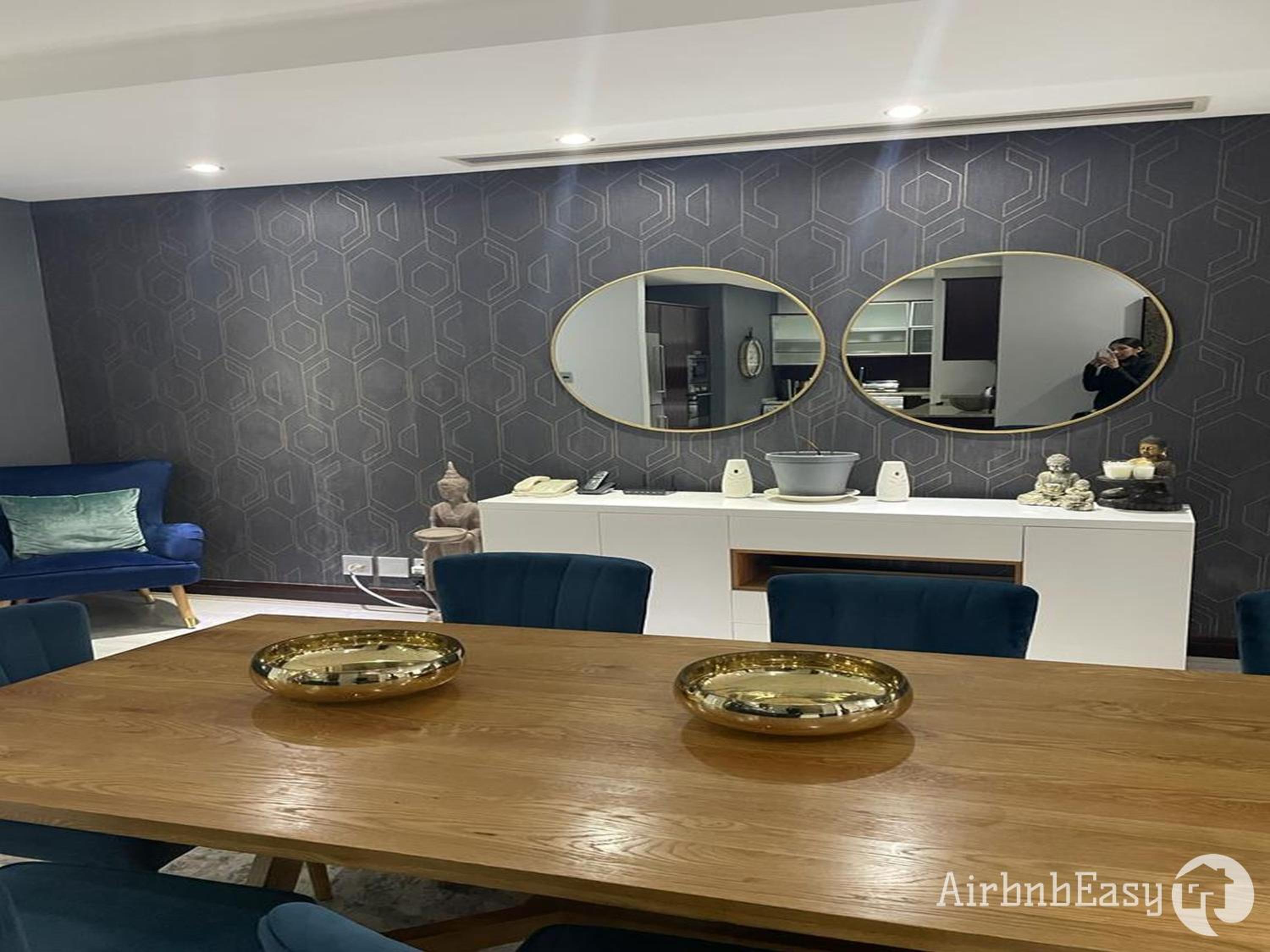 Johannesburg Vacations - Luxury Apartment - Michelangelo Towers - Property Image 10