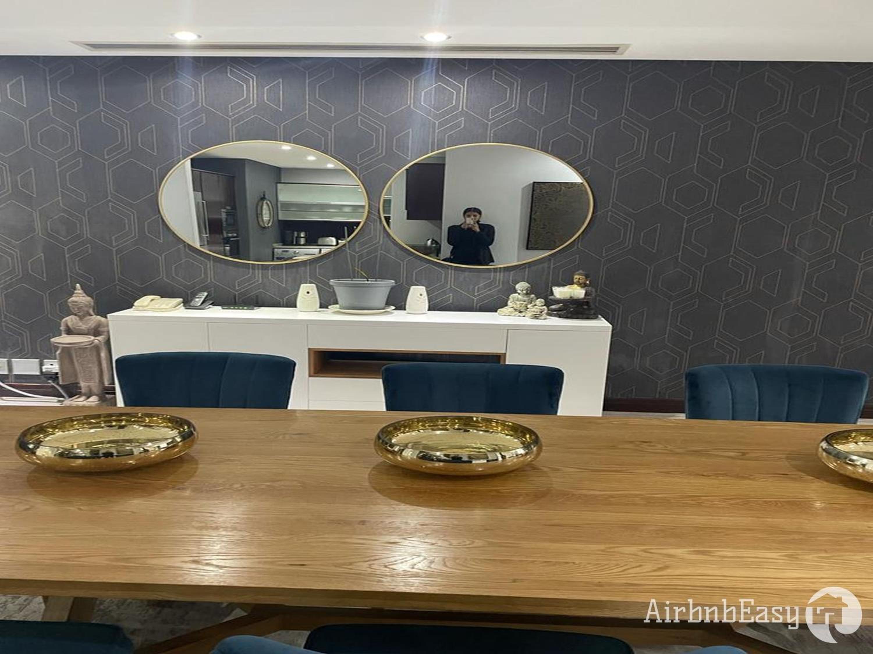Johannesburg Vacations - Luxury Apartment - Michelangelo Towers - Property Image 22