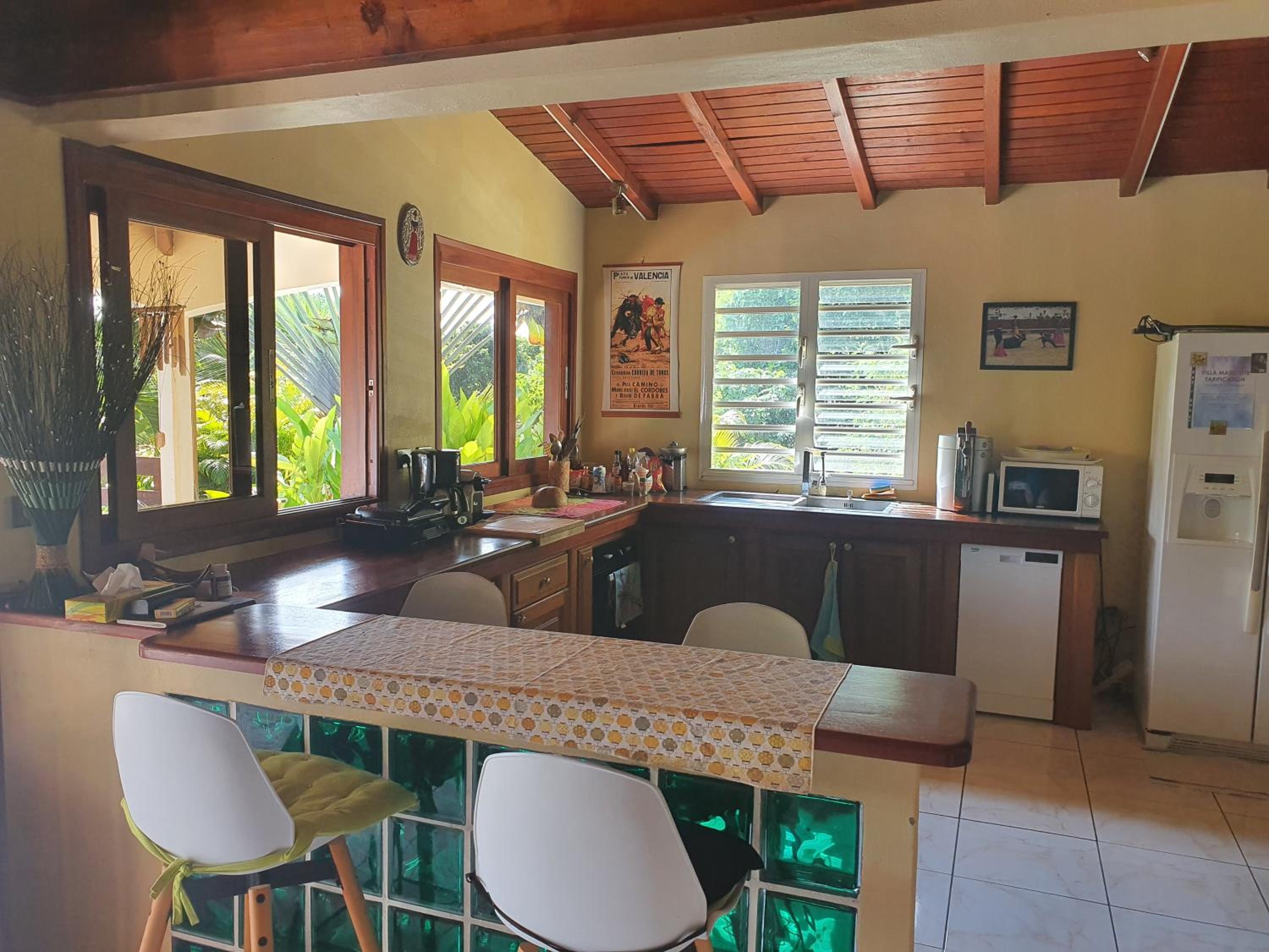 Villa Mascotte proche Bas du Fort avec piscine view 4