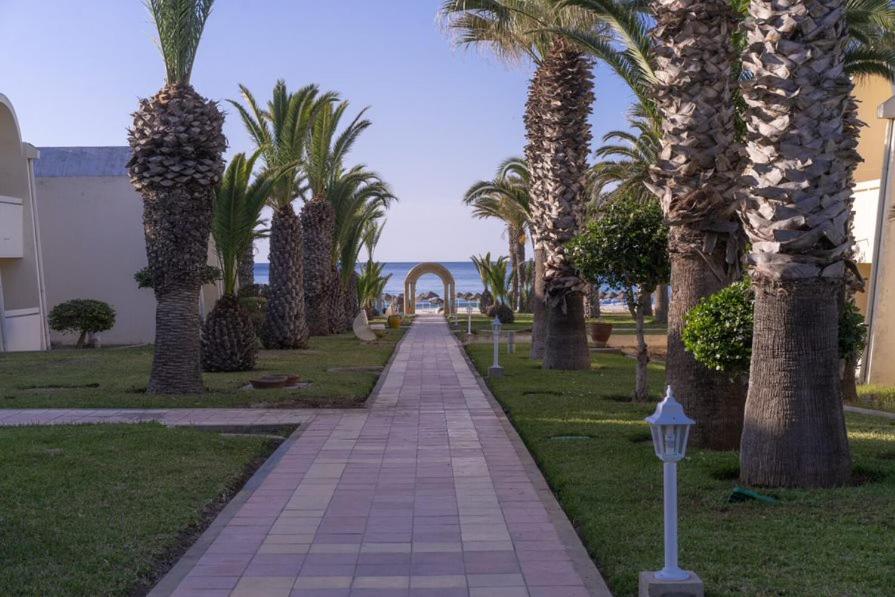 Dar Khayam
