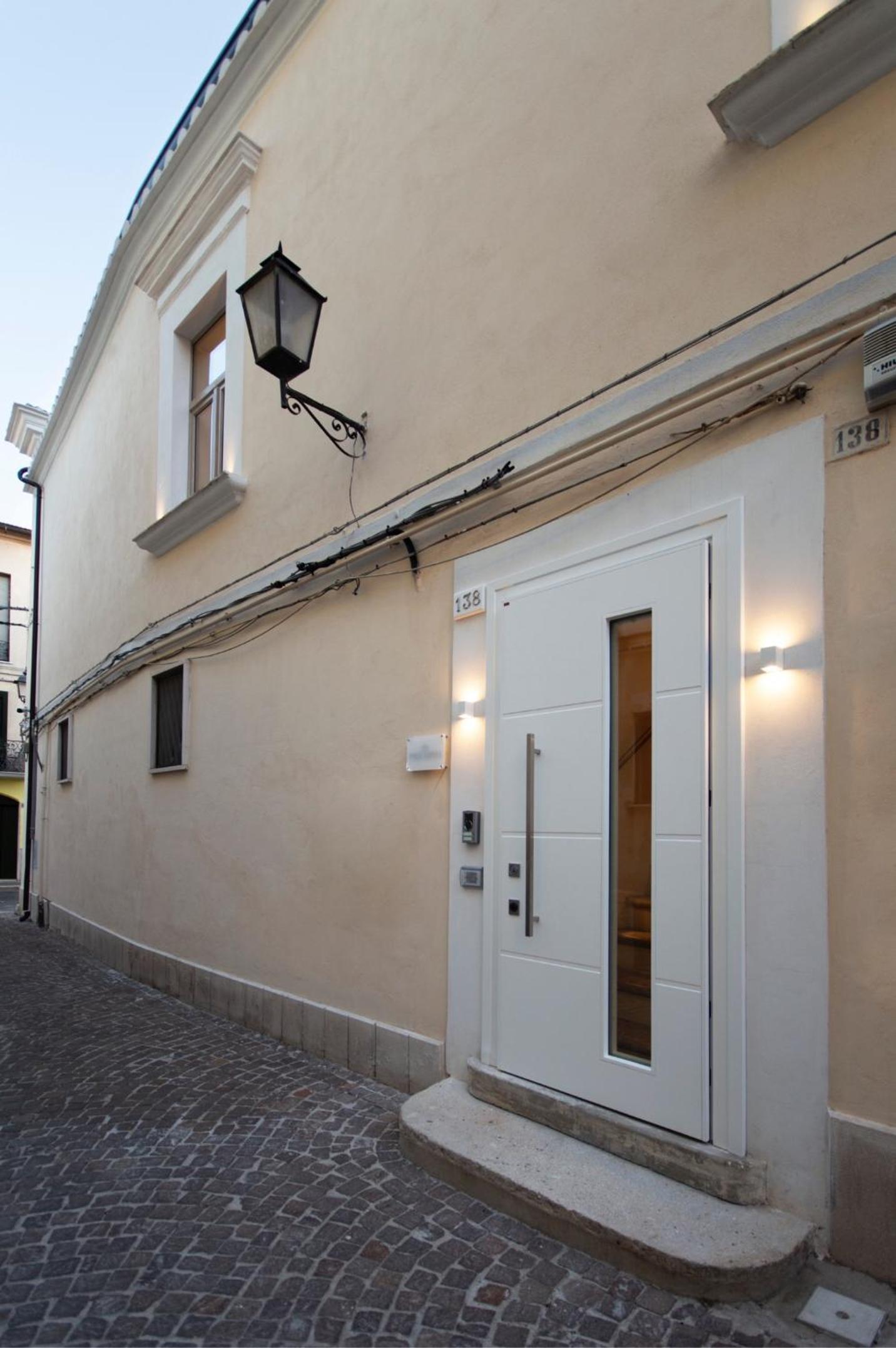 B&b Porta Arpana- Camere & Appartamenti Deluxe in centro view 3