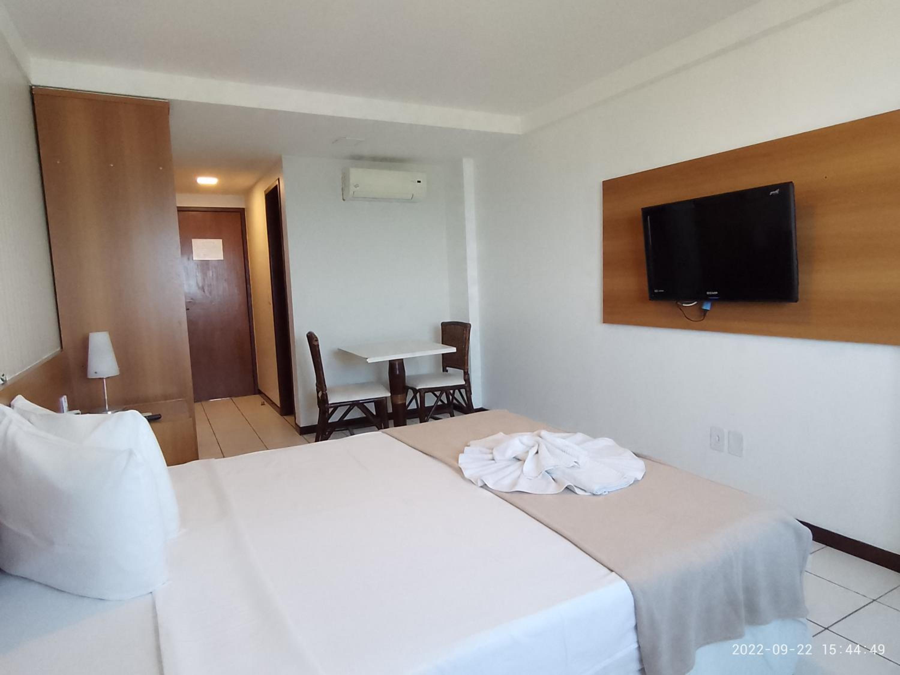 PONTA NEGRA FLAT APART