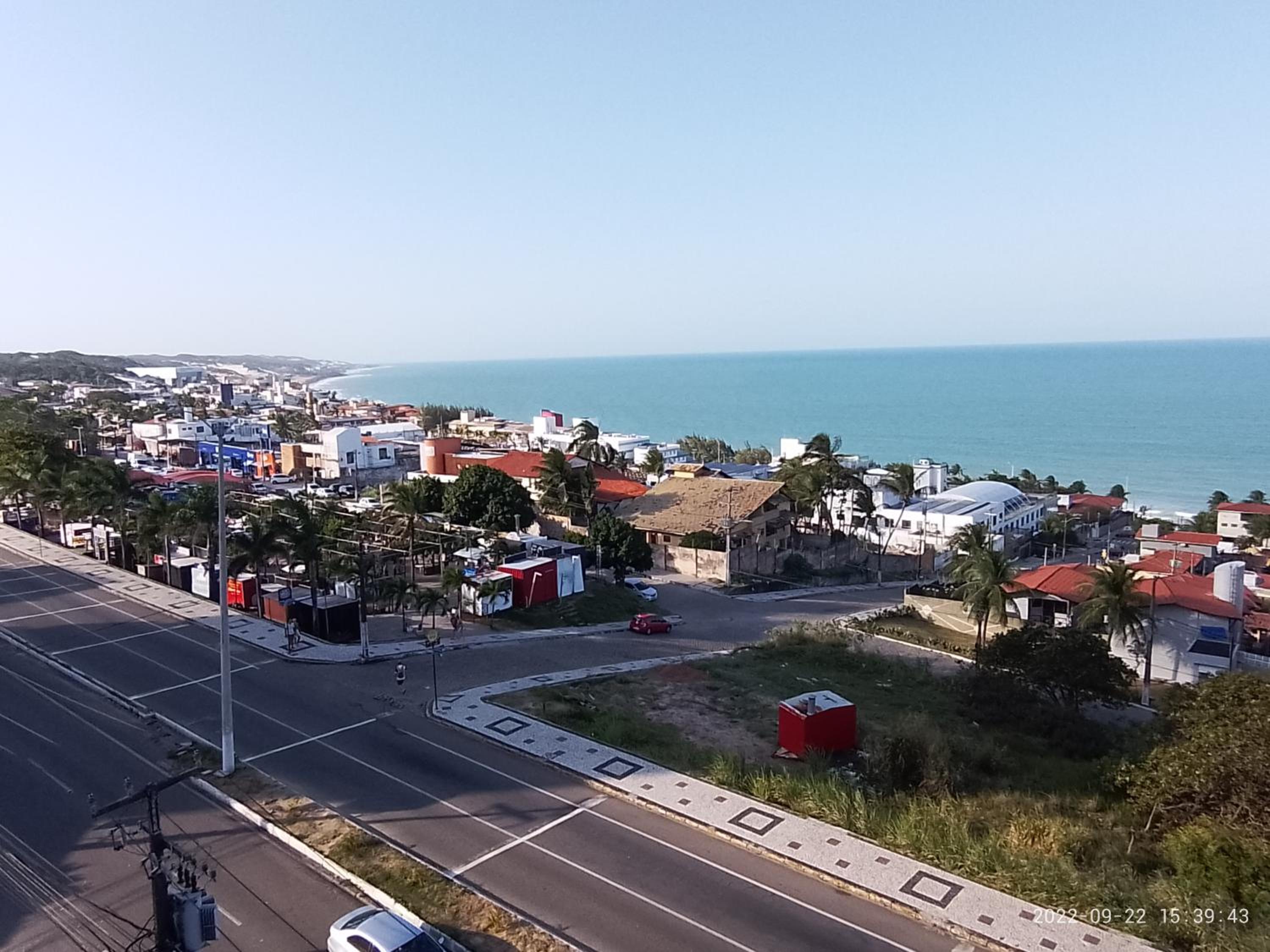 PONTA NEGRA FLAT APART