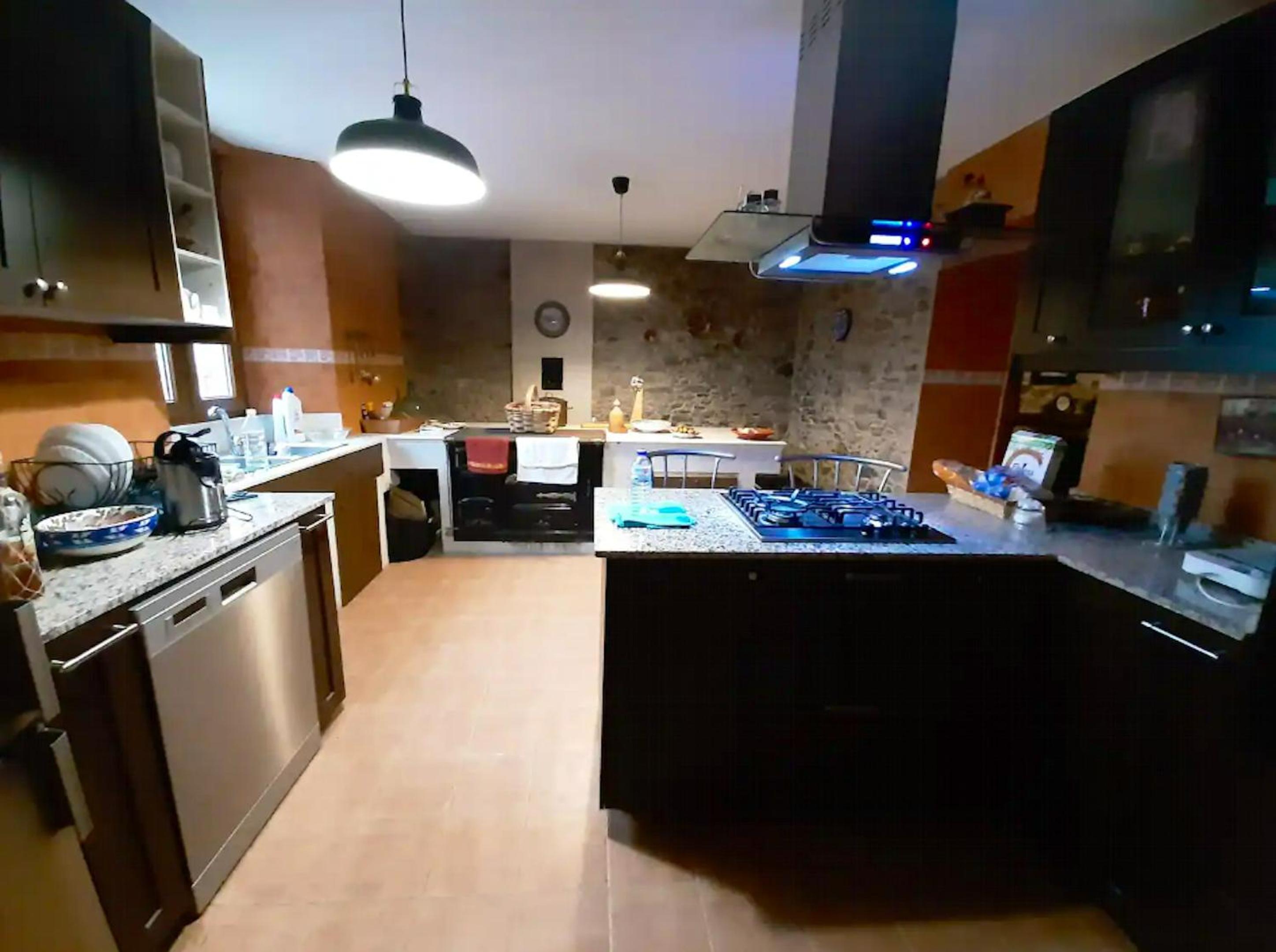 Spacious villa with pool in Empalme de Vilar - 300 m², 8 guests view 5