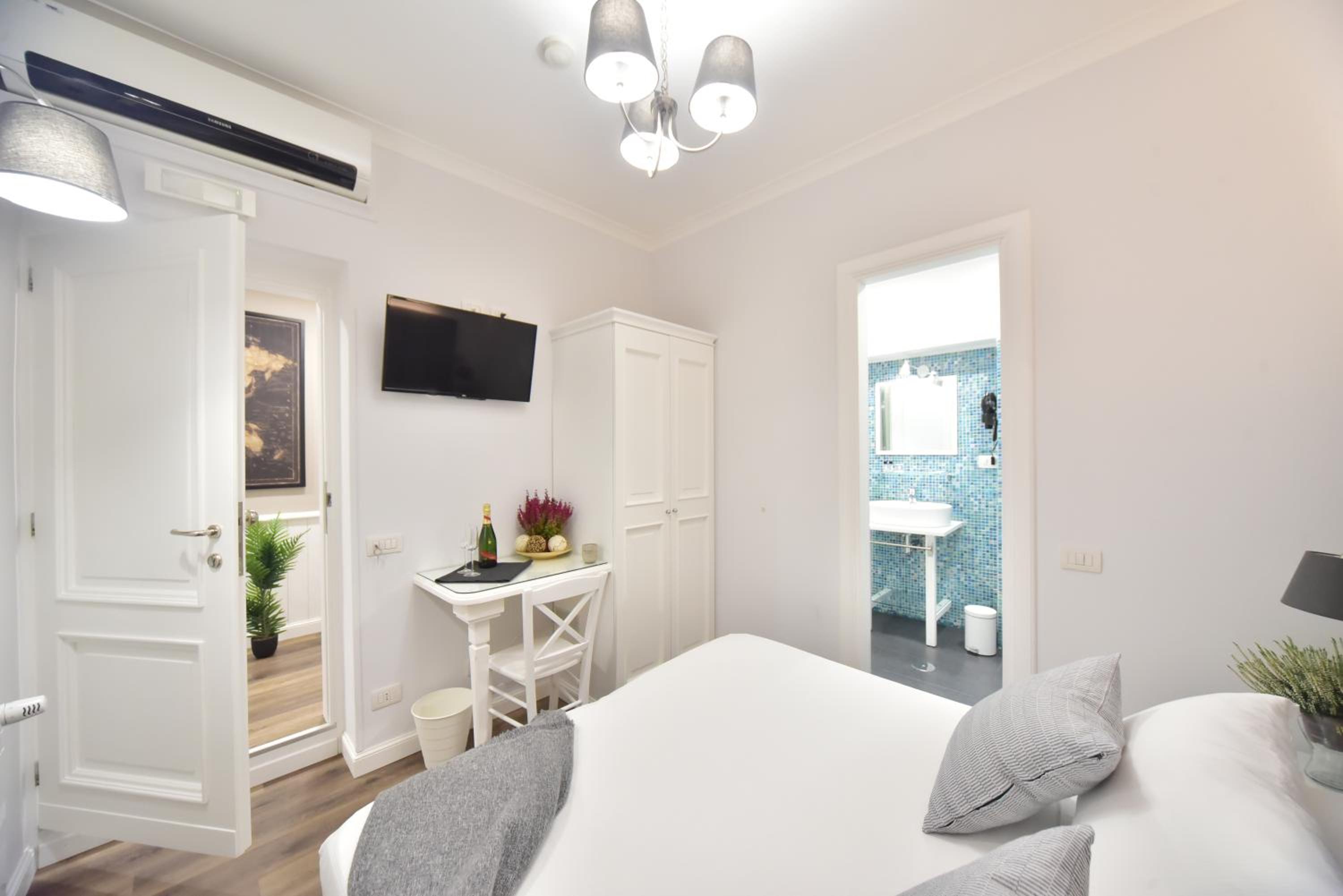 Sacconi Palace Suite Roma