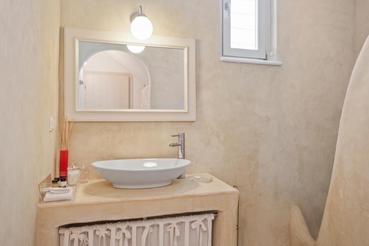Scenic Seaview villa Iris at Faragas photo 4
