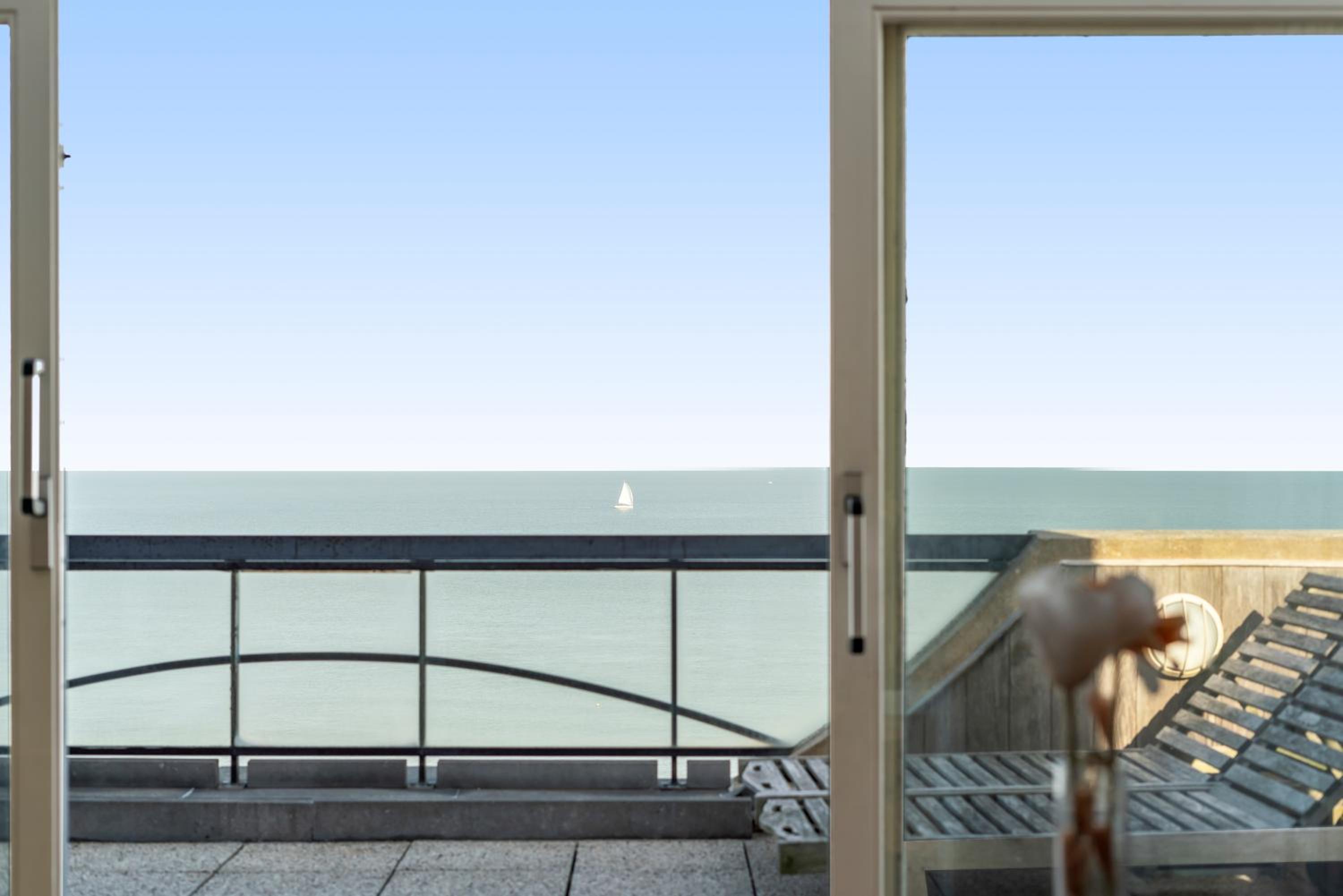 Penthouse app met imposant & eindeloos zeezicht