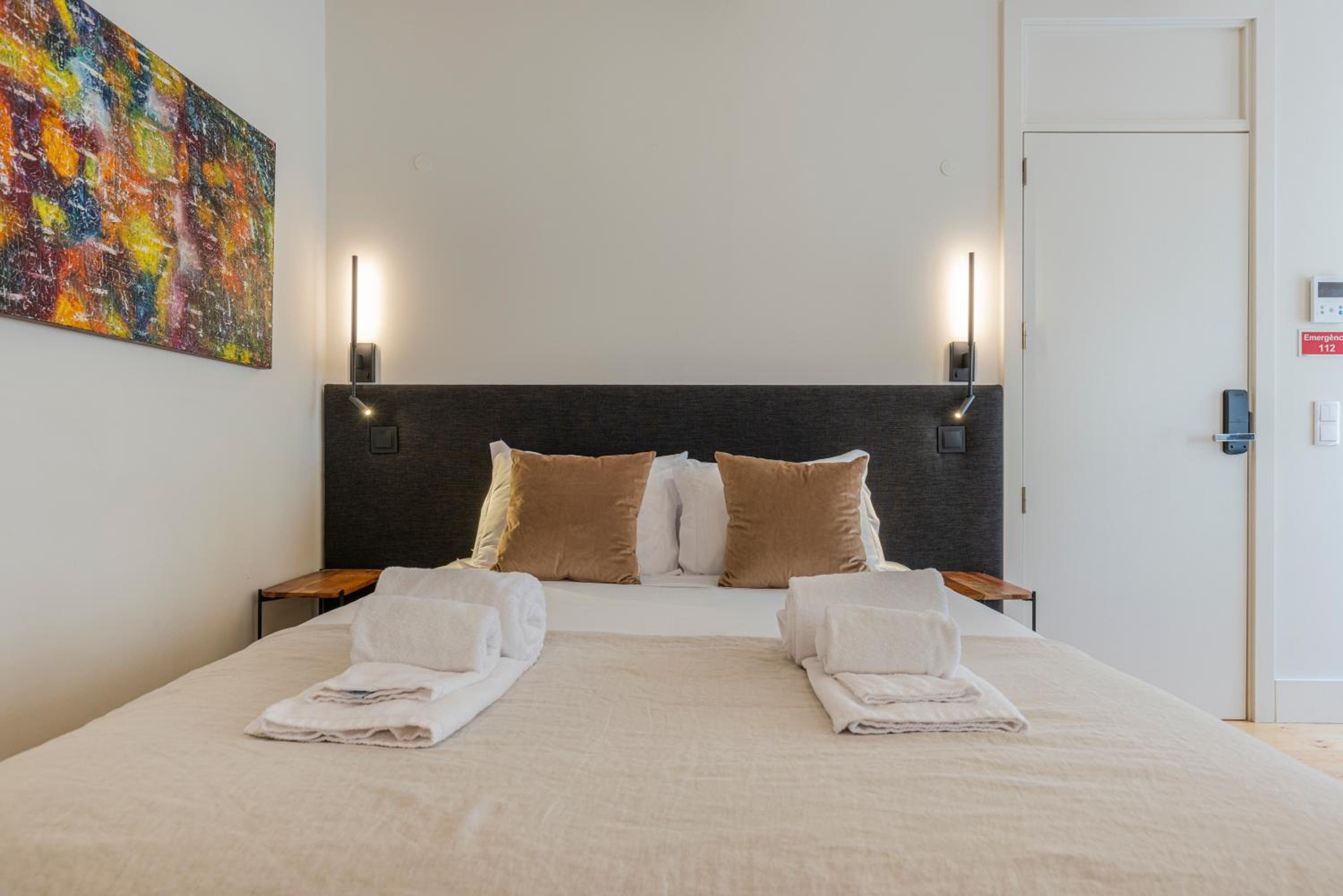 Cozy Studio Apartment near the river II