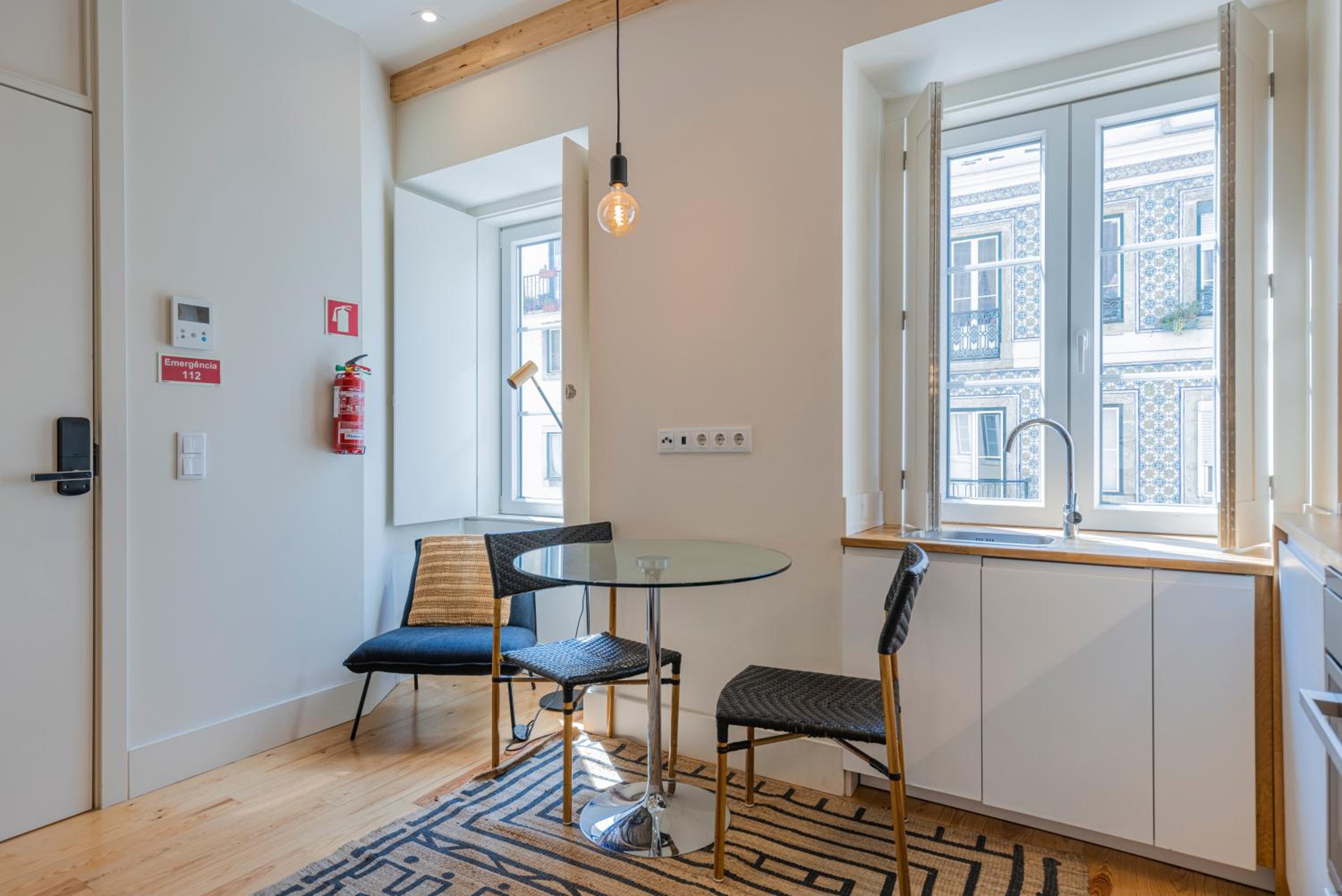 Cozy Studio Apartment near the river II