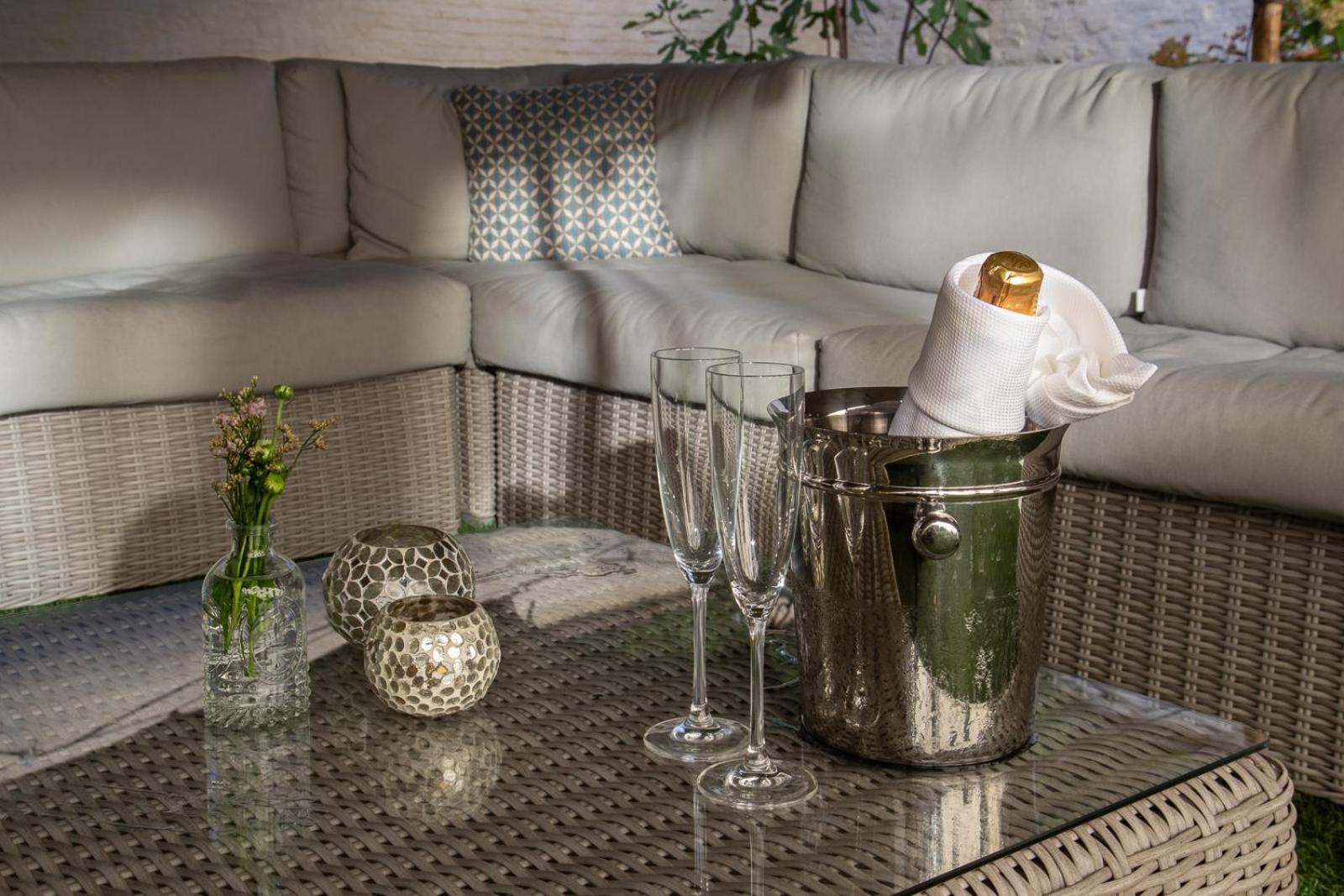 The Hamptons Boutique Hotel