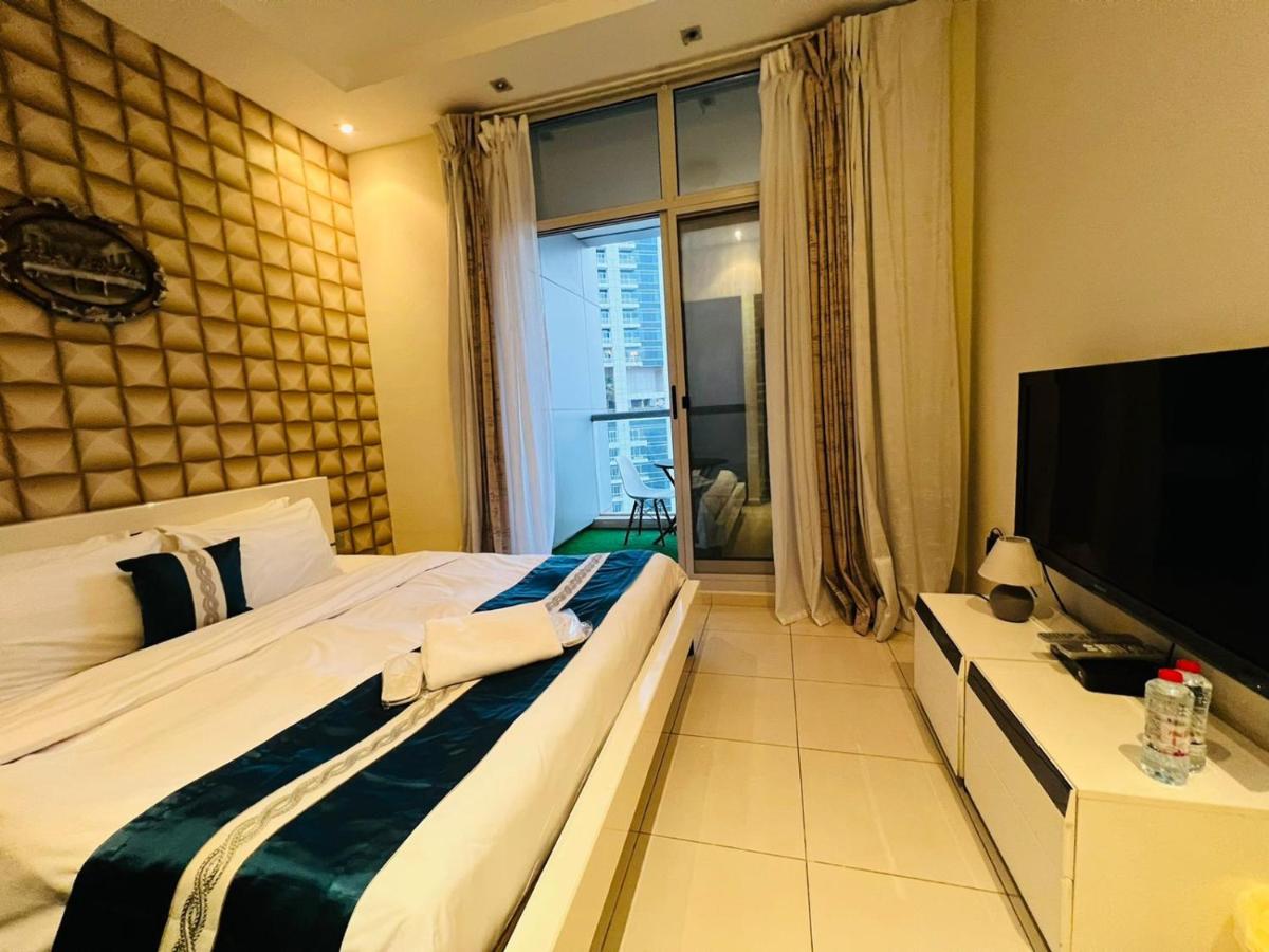 3 bedroom marina beach view apartment skyview tower marina